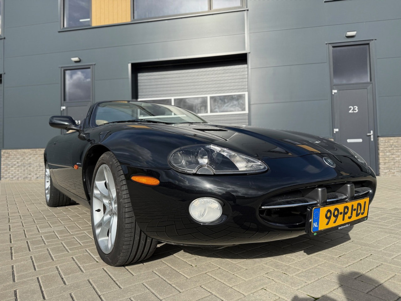 Foto van Jaguar Xk8