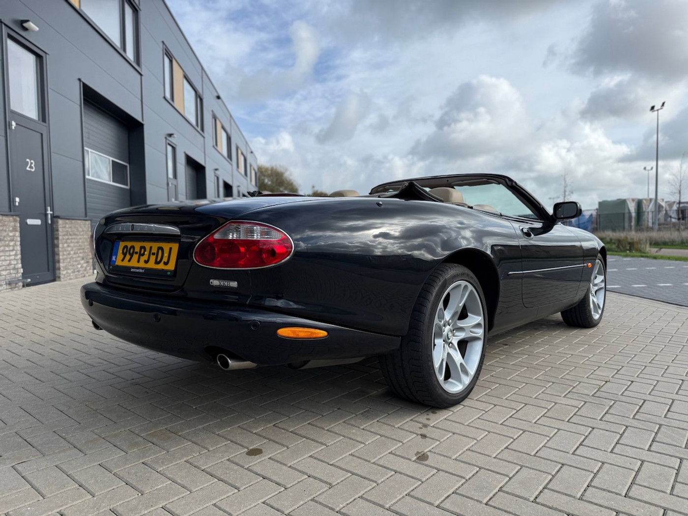 Foto van Jaguar Xk8