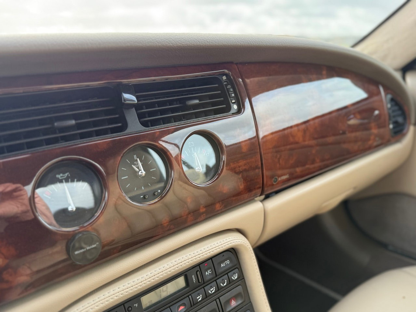 Foto van Jaguar Xk8