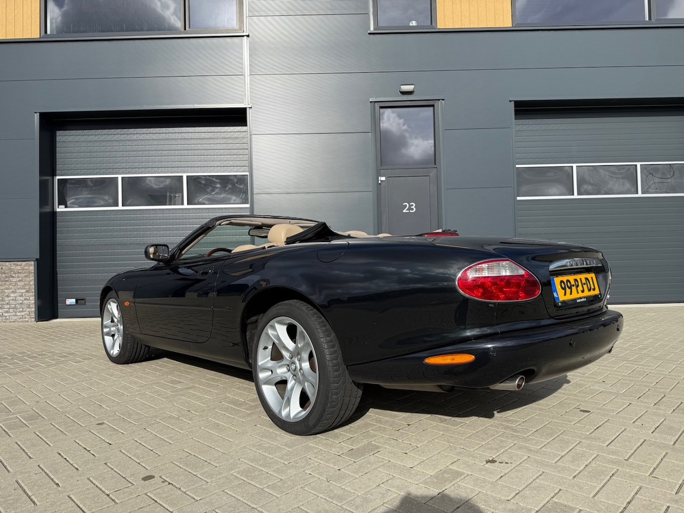 Foto van Jaguar Xk8