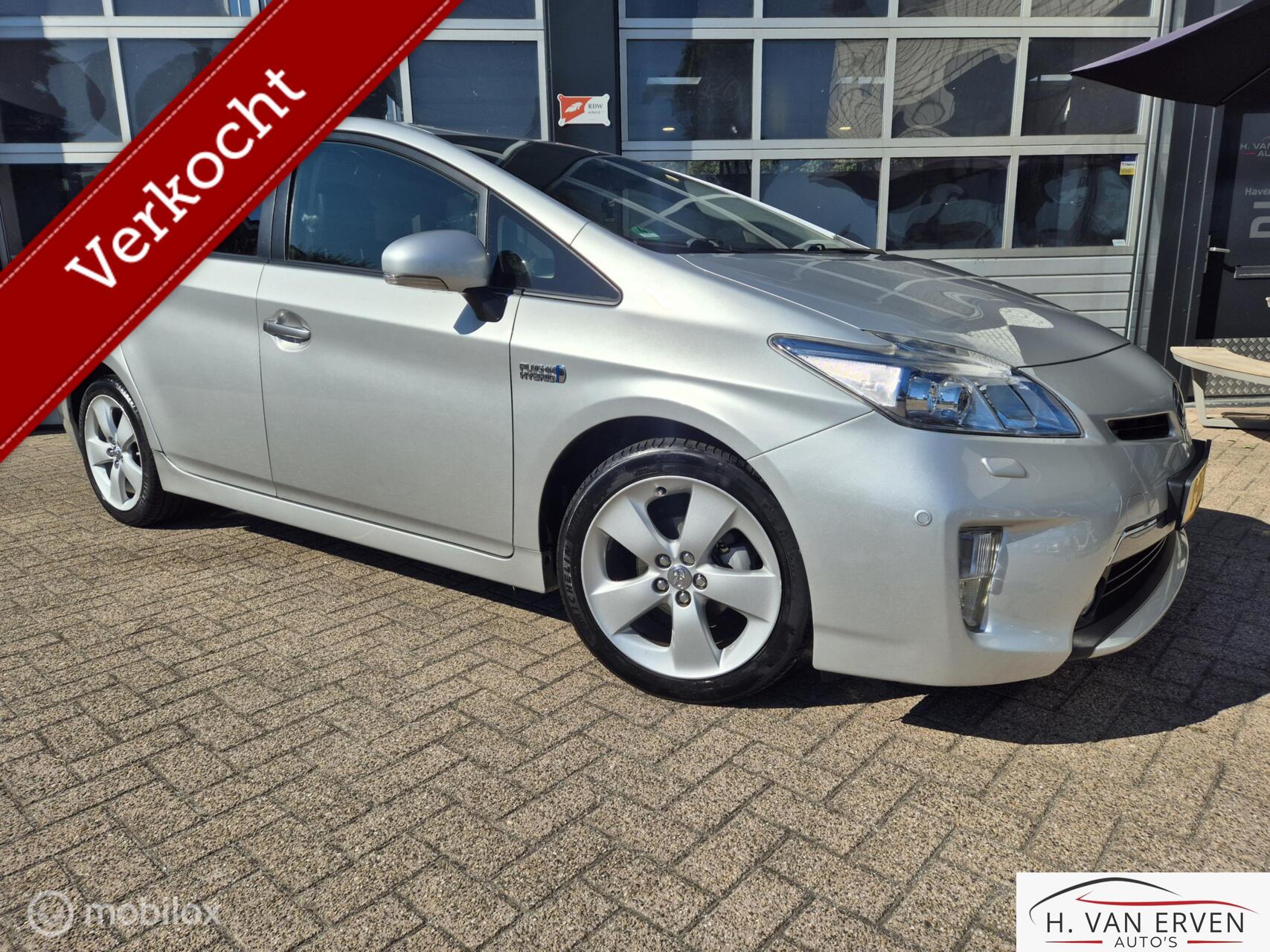 Toyota Toyota Prius Plug-in Hybrid 1.8 Plug-in Executive Business 2014 - voorkant