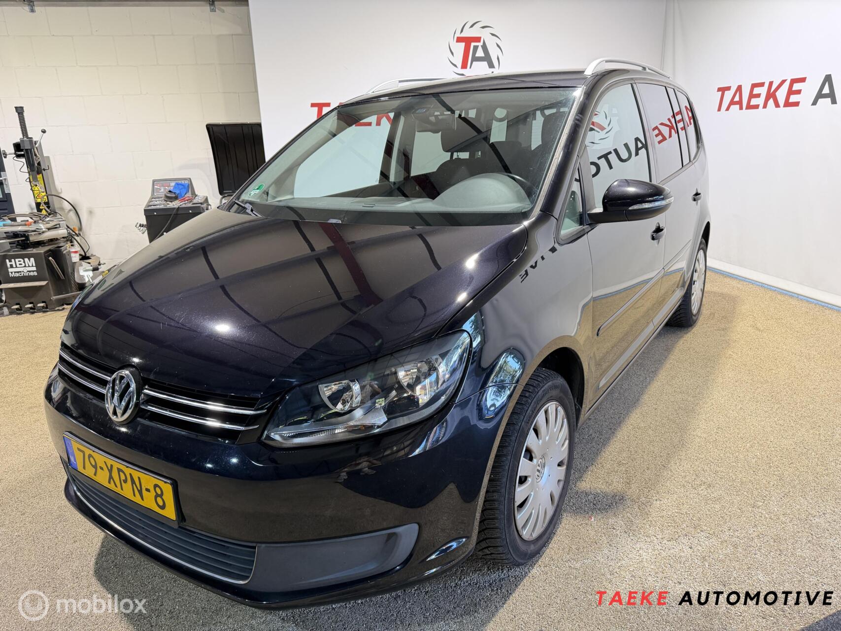 Volkswagen Touran 1.2 TSI Comfortline BlueMotion 7PERS/NAP 2012 - voorkant