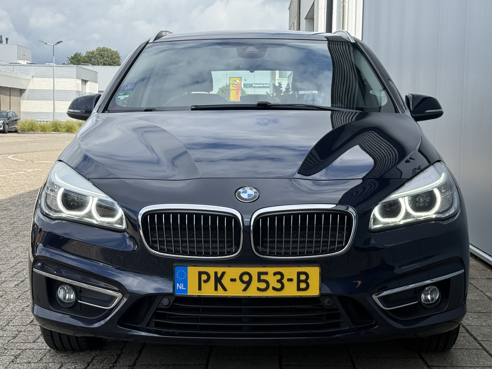 Foto van BMW 220i Active Tourer