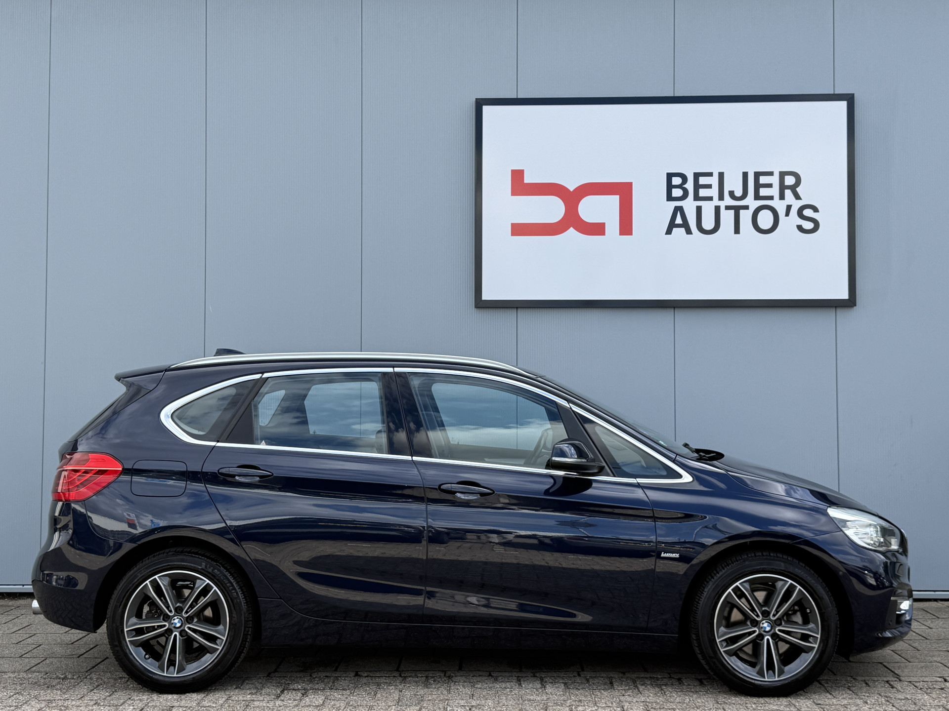 Foto van BMW 220i Active Tourer
