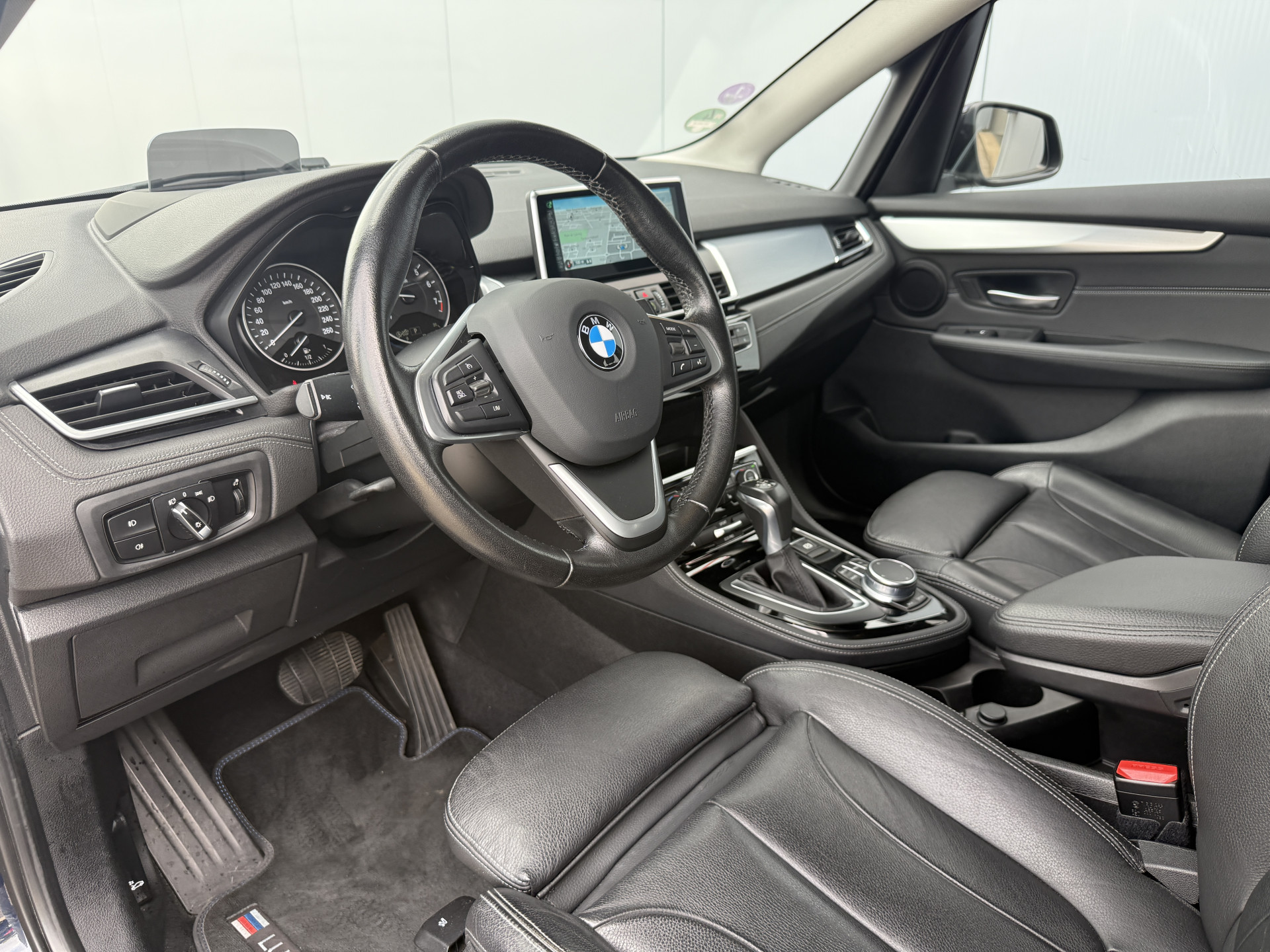 Foto van BMW 220i Active Tourer