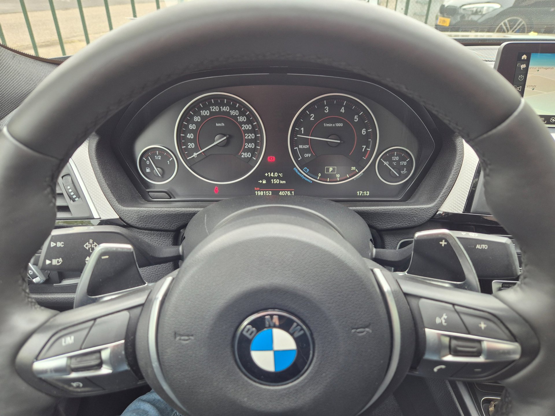 Foto van BMW 330i