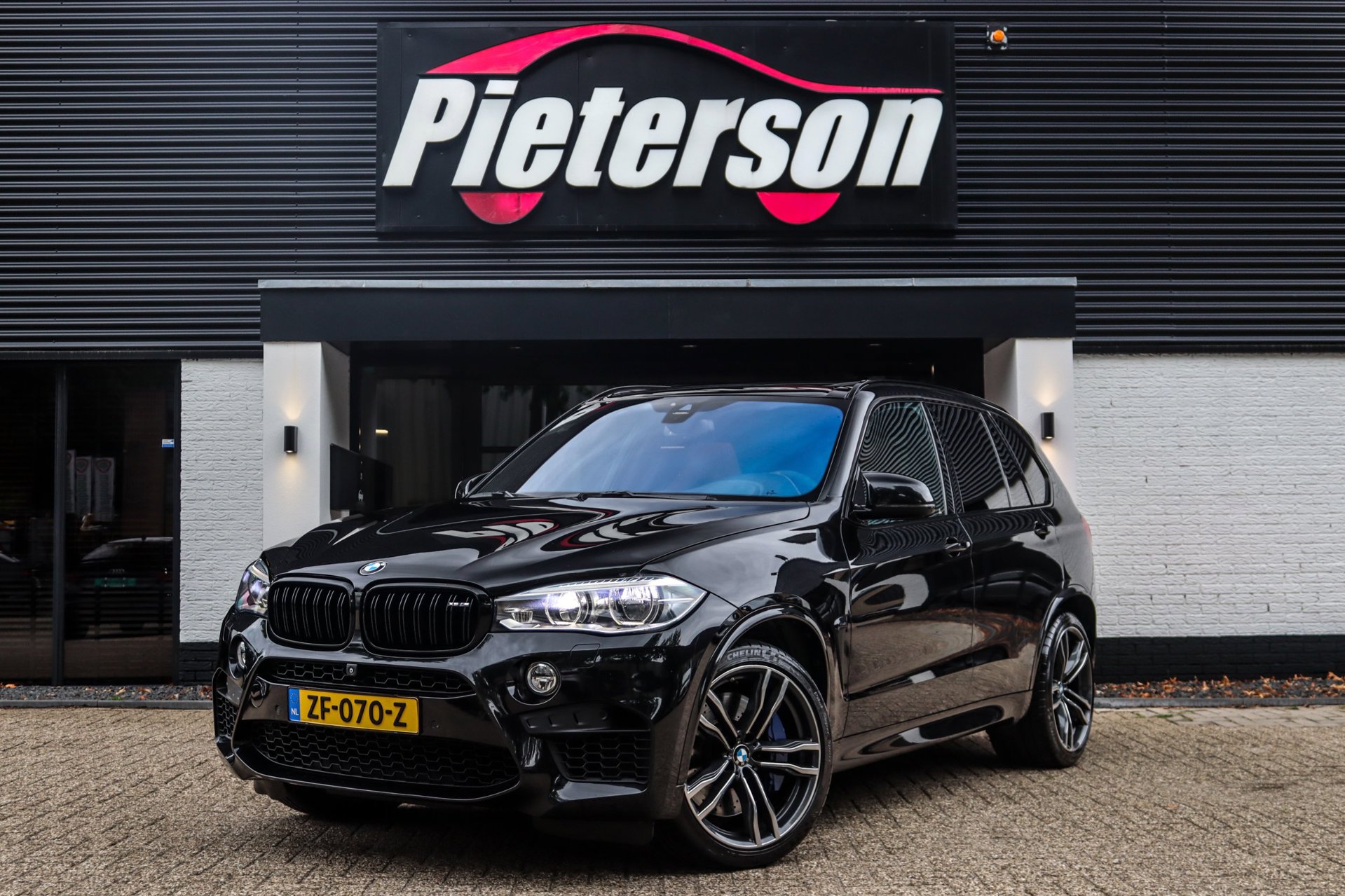 Foto van BMW X5 M