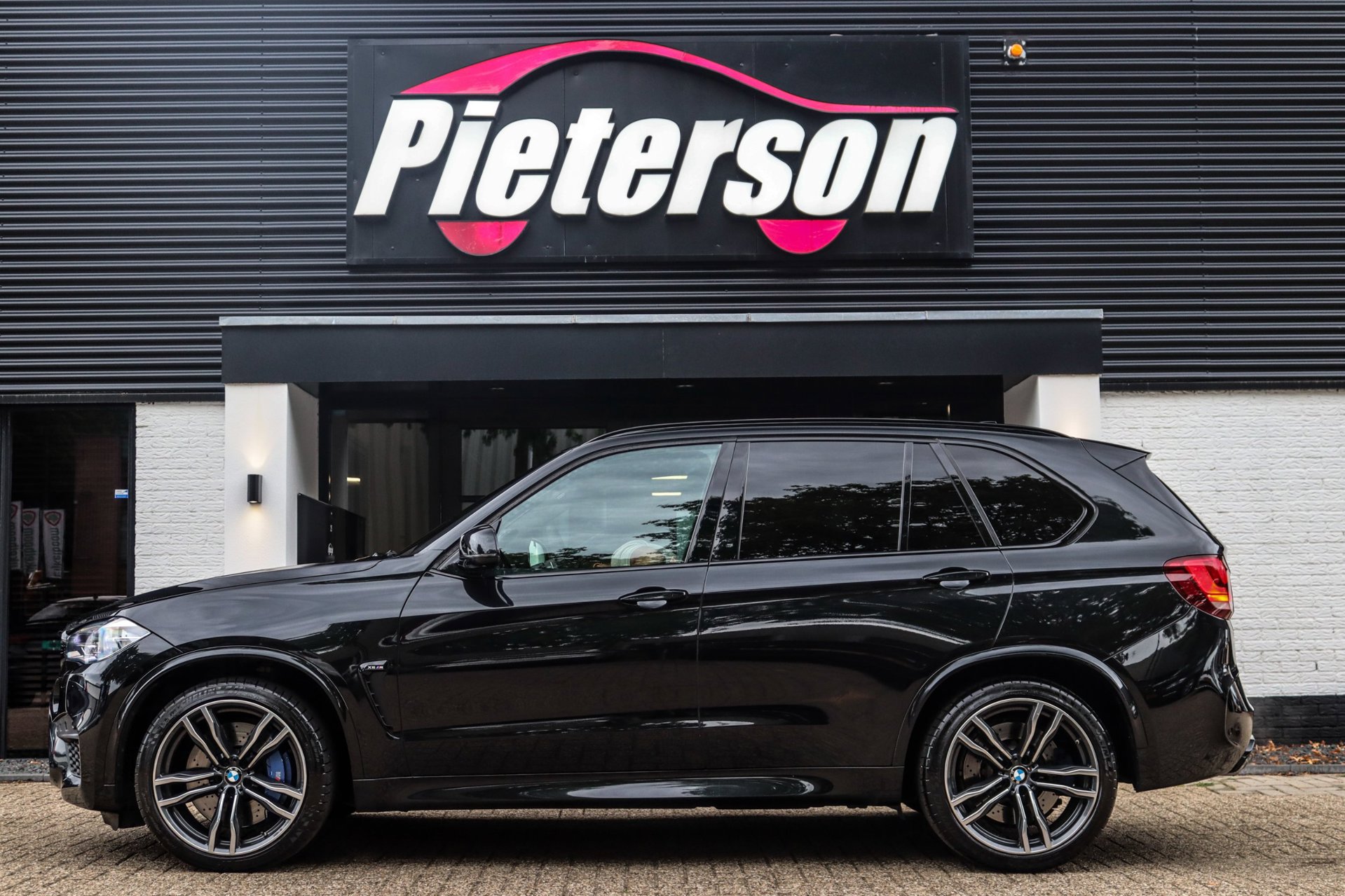 Foto van BMW X5 M