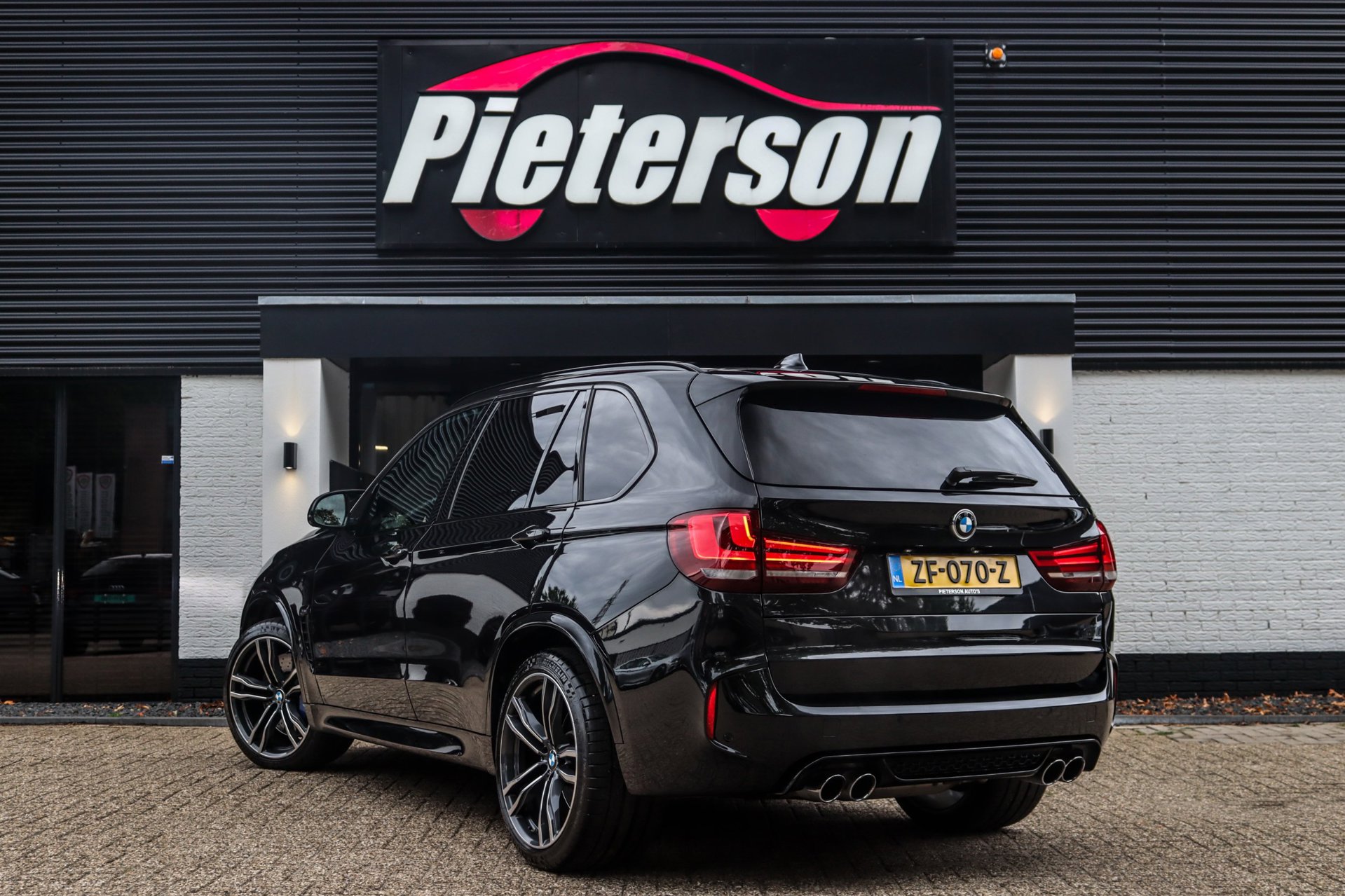 Foto van BMW X5 M