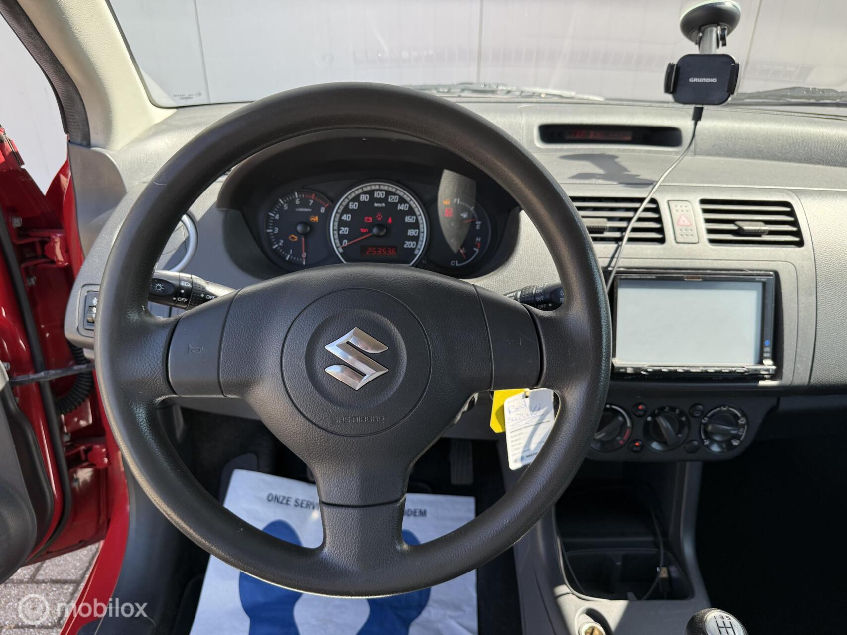 Foto van Suzuki Swift