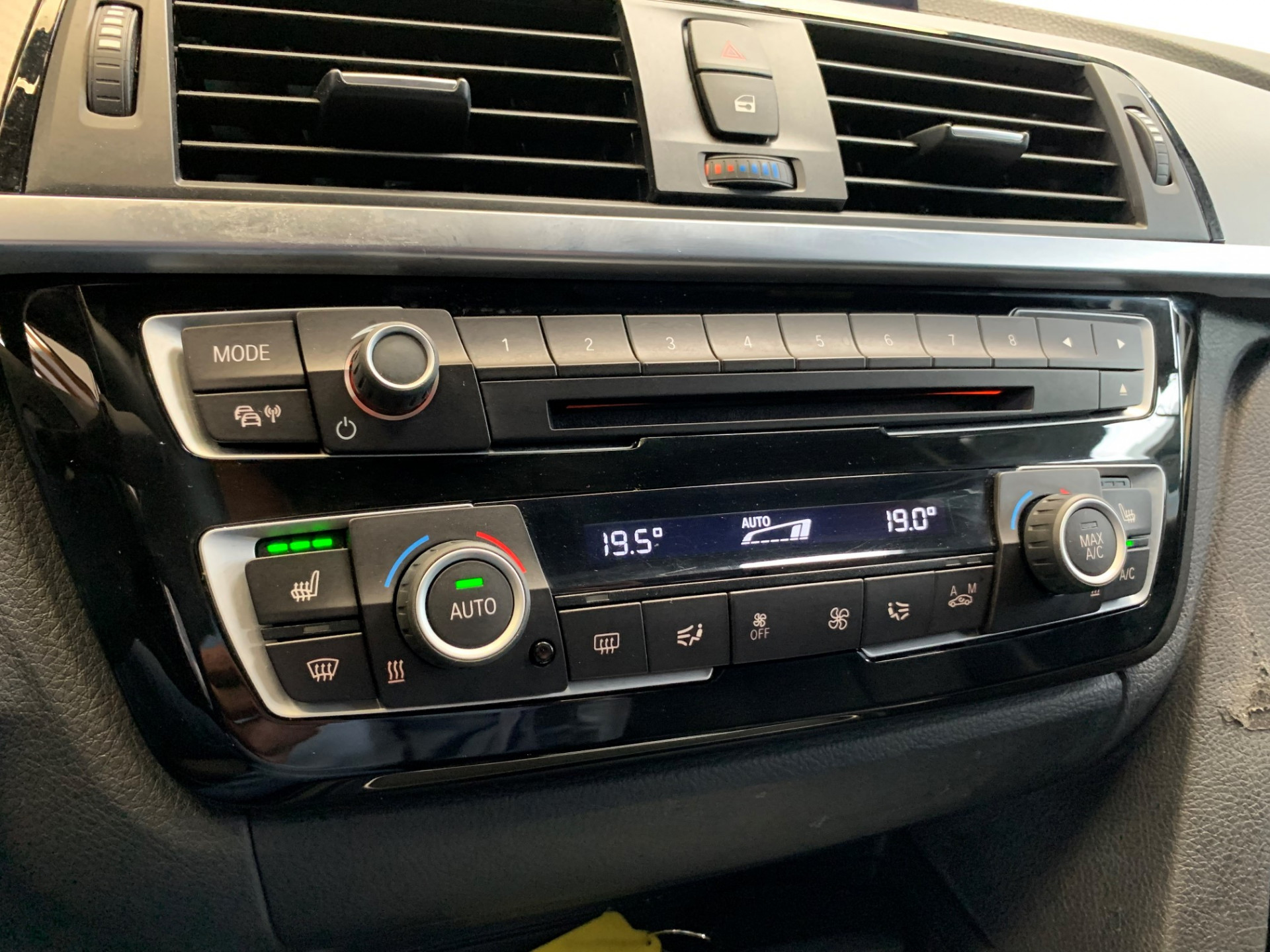 Foto van BMW 318i