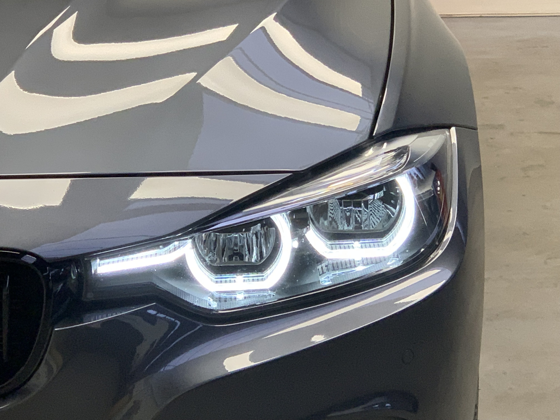 Foto van BMW 318i