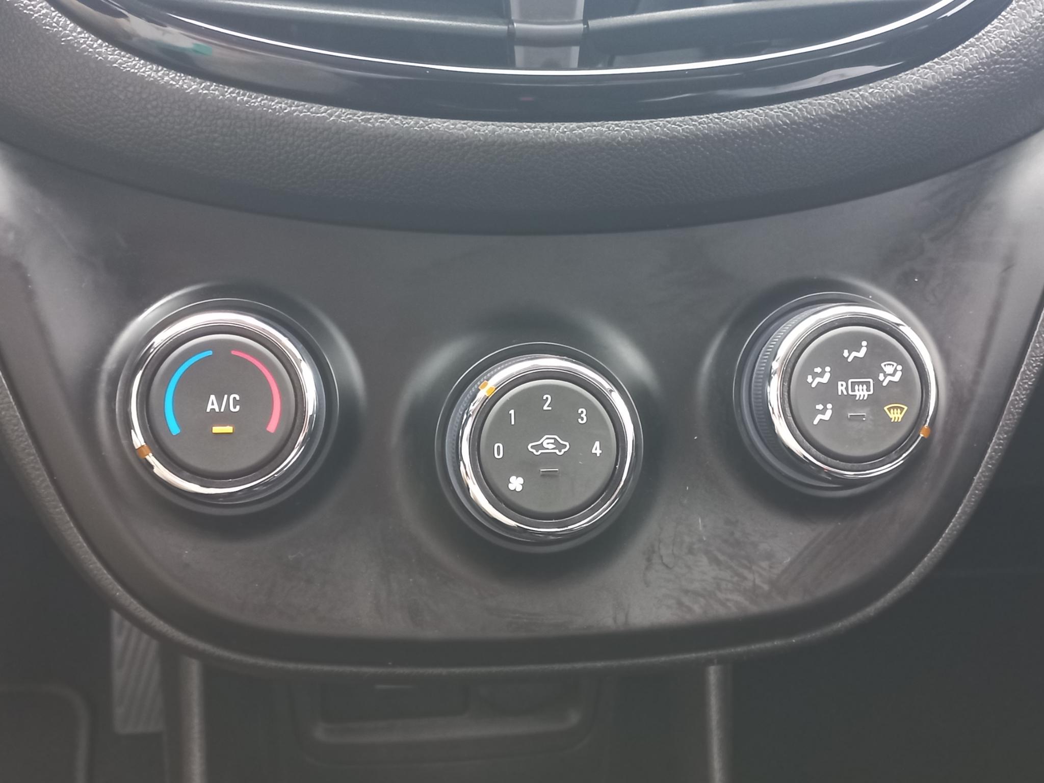 Foto van Opel Karl Rocks / Viva Rocks