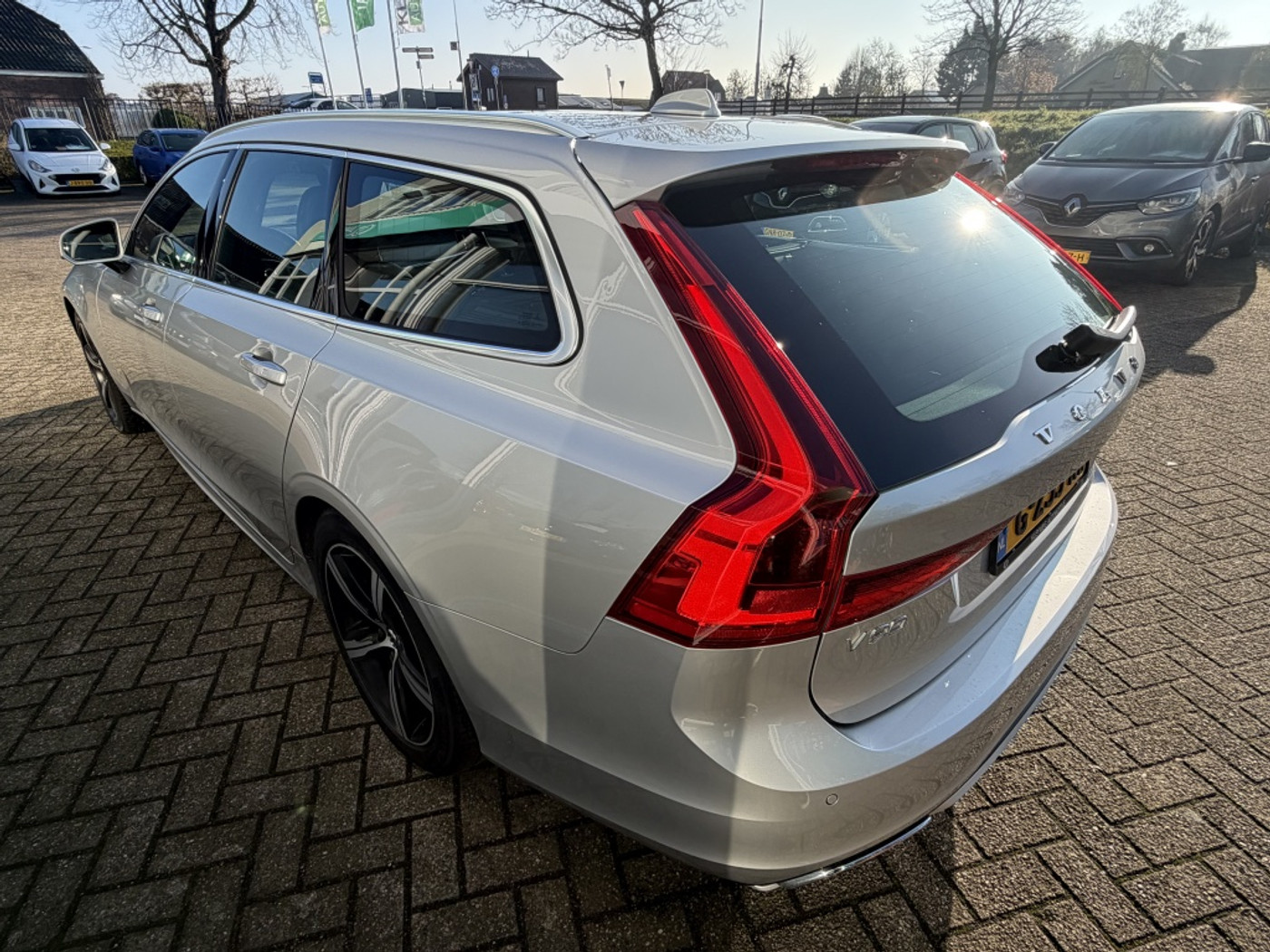 Foto van Volvo V90