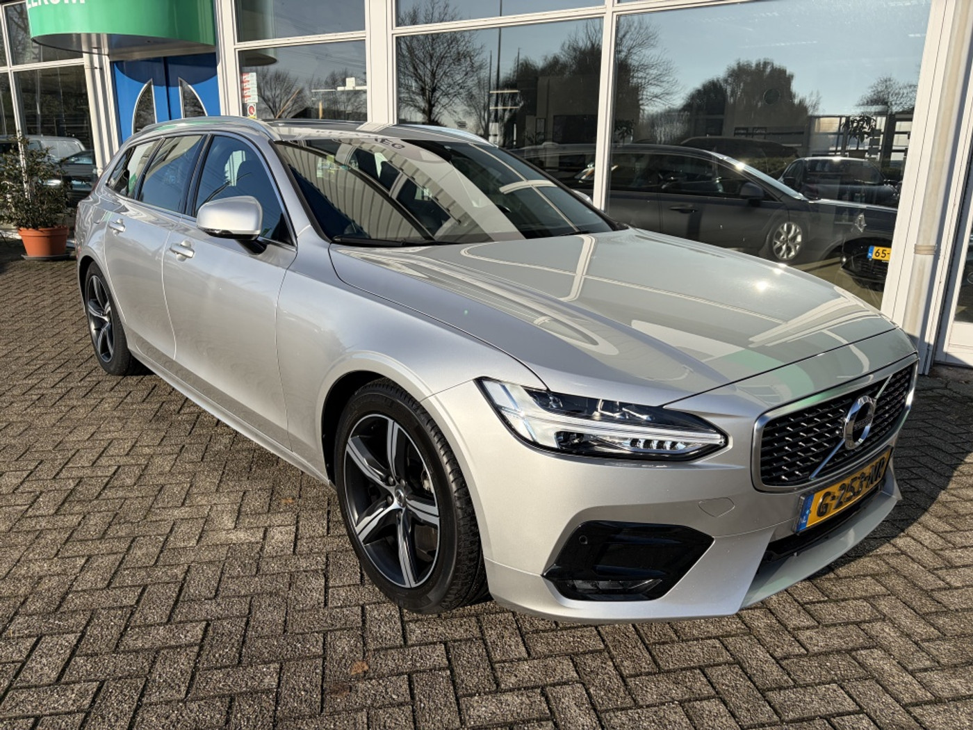 Foto van Volvo V90