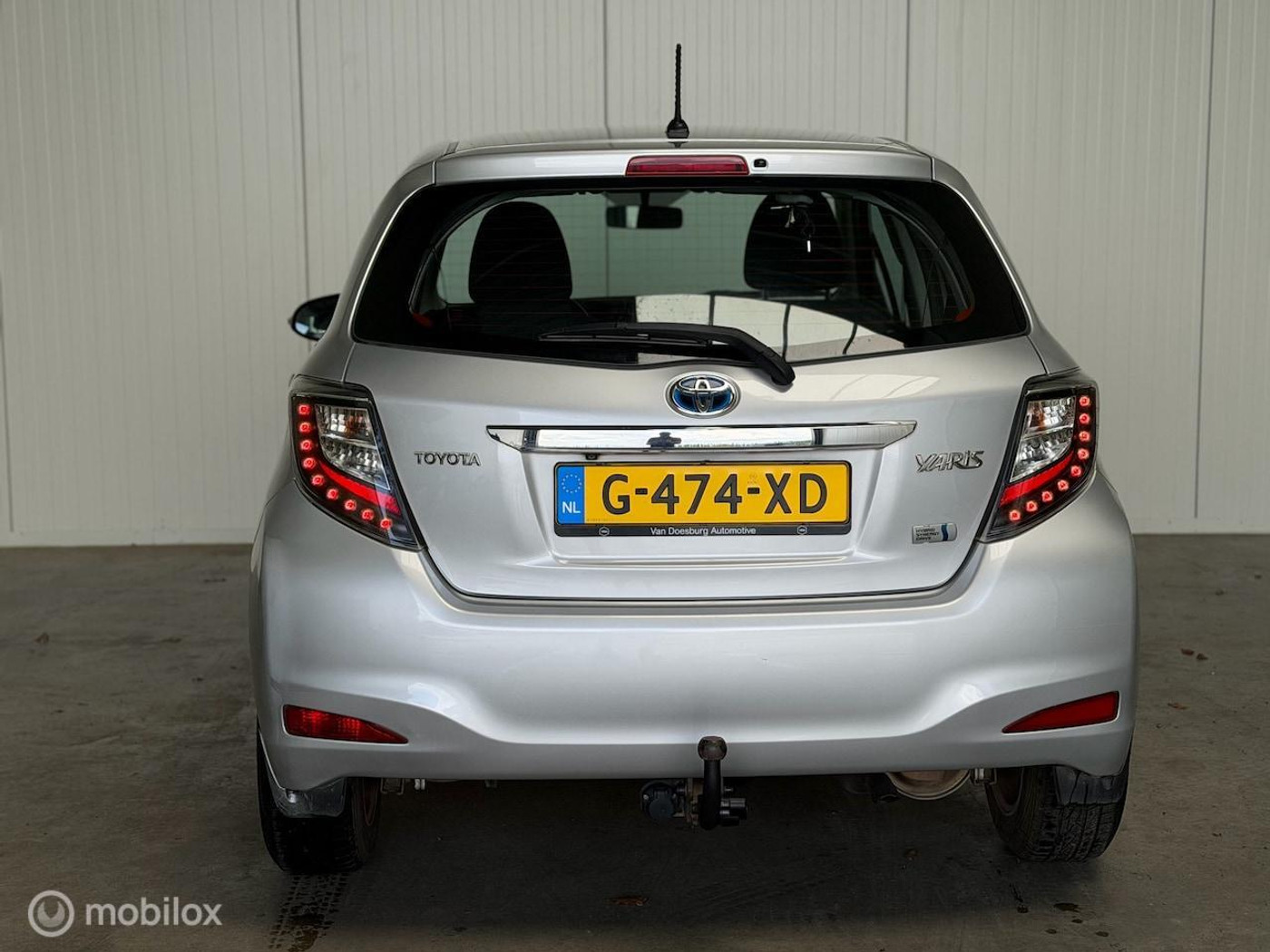Foto van Toyota Toyota Yaris Hybrid