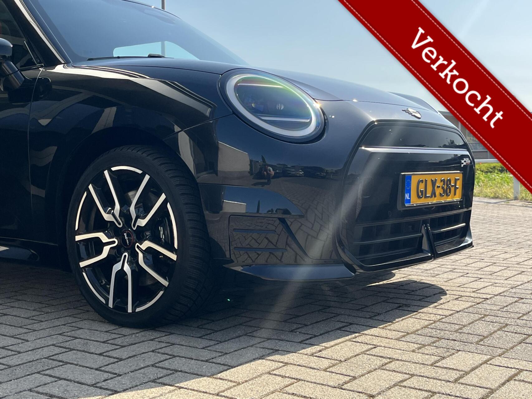 Foto van Mini Cooper E