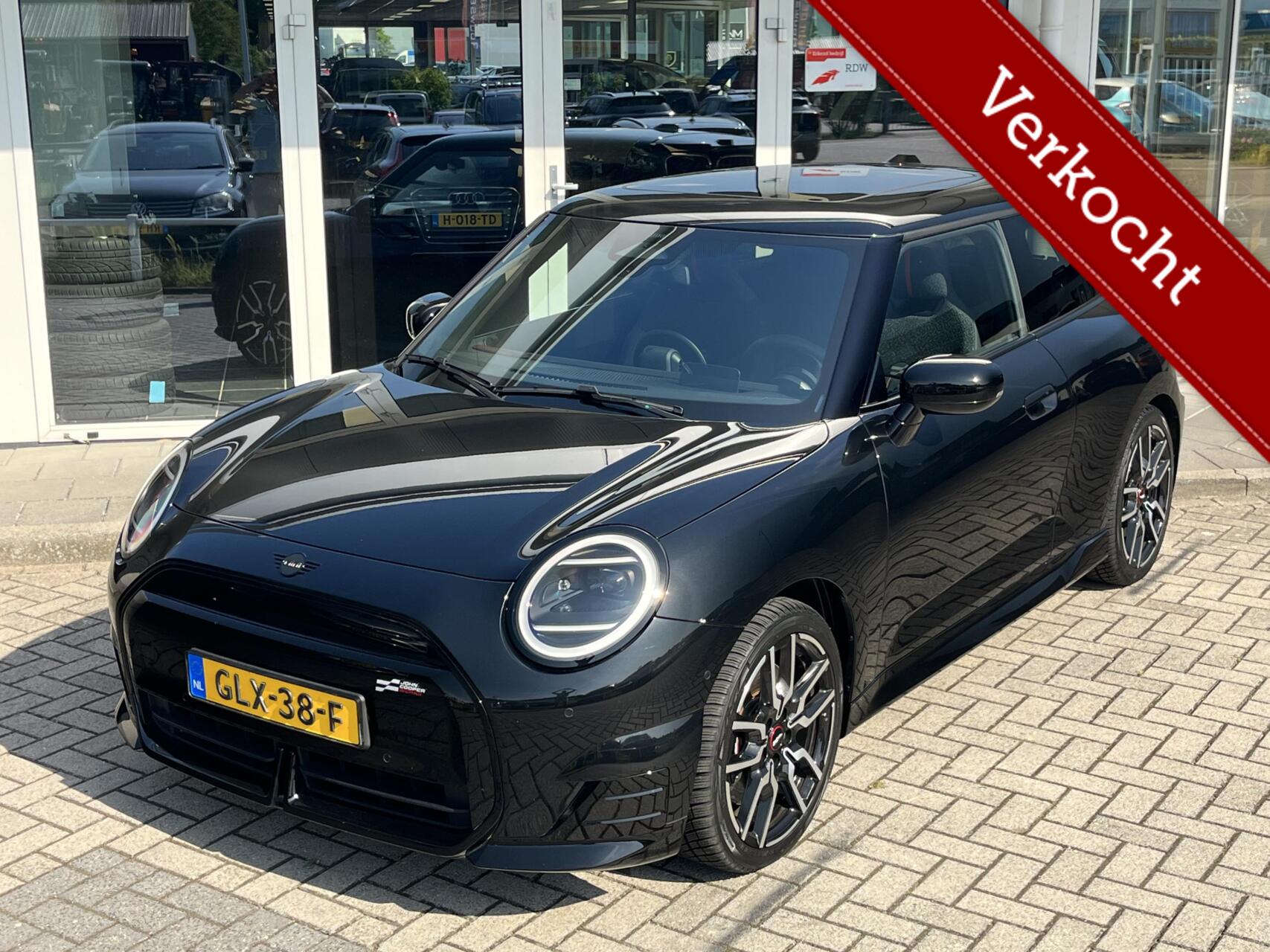 Foto van Mini Cooper E