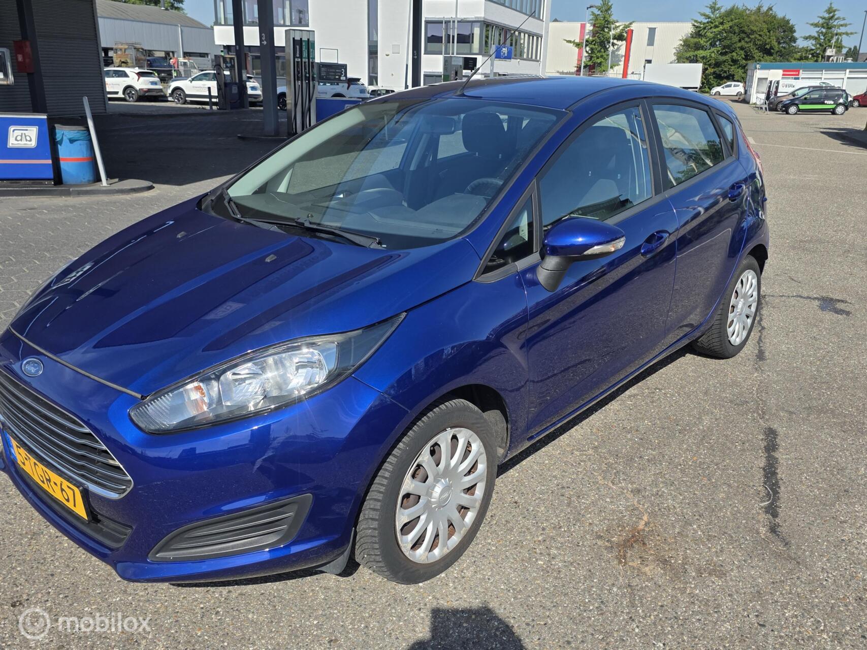 Suzuki Celerio 1.0 Comfort AUTOMAAT,AIRCO, 88700 KM NAP !!!! 2015 - voorkant