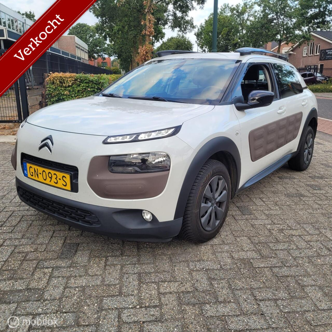 Citroen C4 Cactus 1.6 BlueHDi Feel 2015 - voorkant