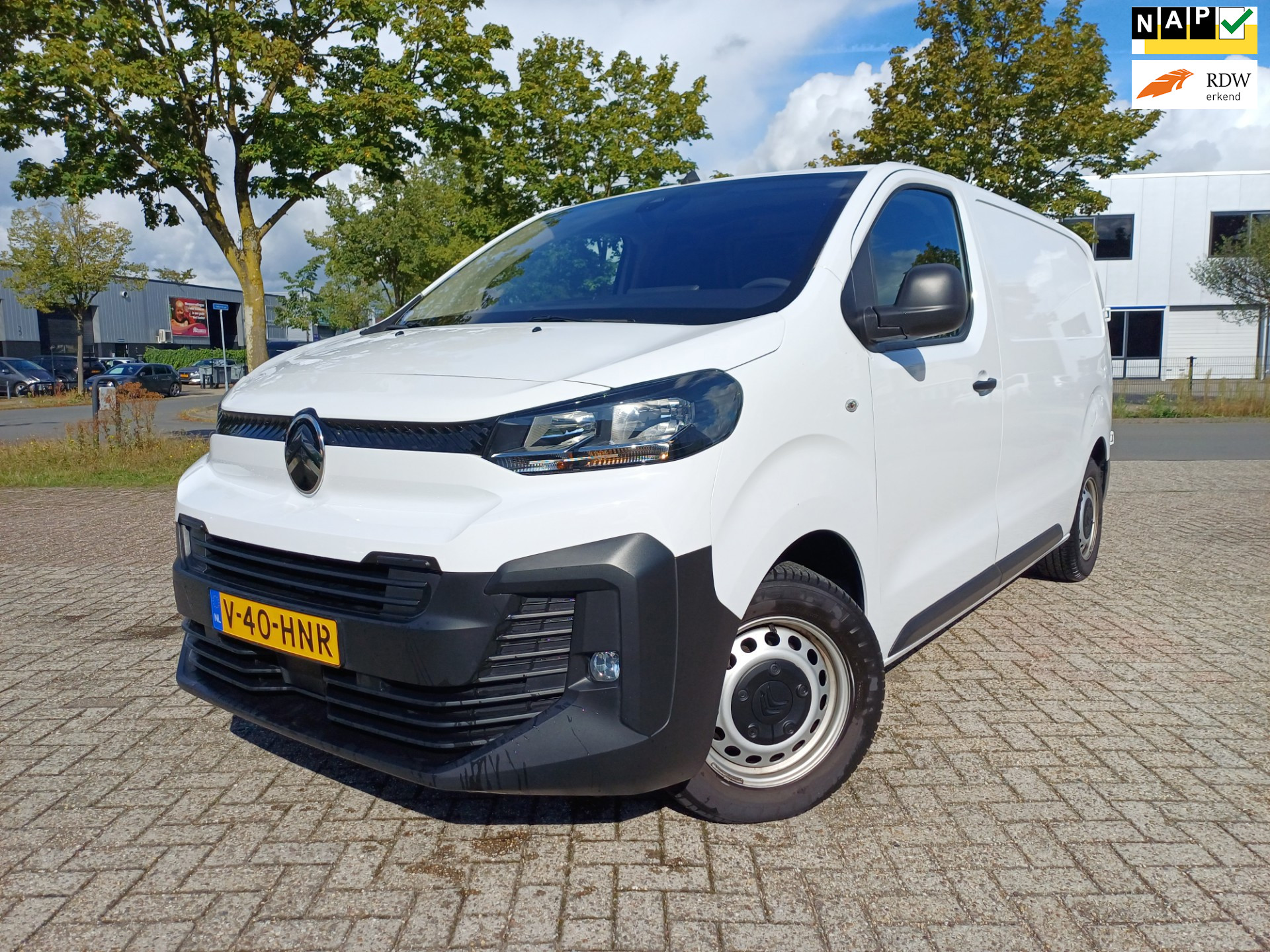 Citroen Jumpy 1.5 BlueHDI 120 S&S L2 NAVI/AIRCO/CRUISE/3PRS/PDC 2024 - voorkant