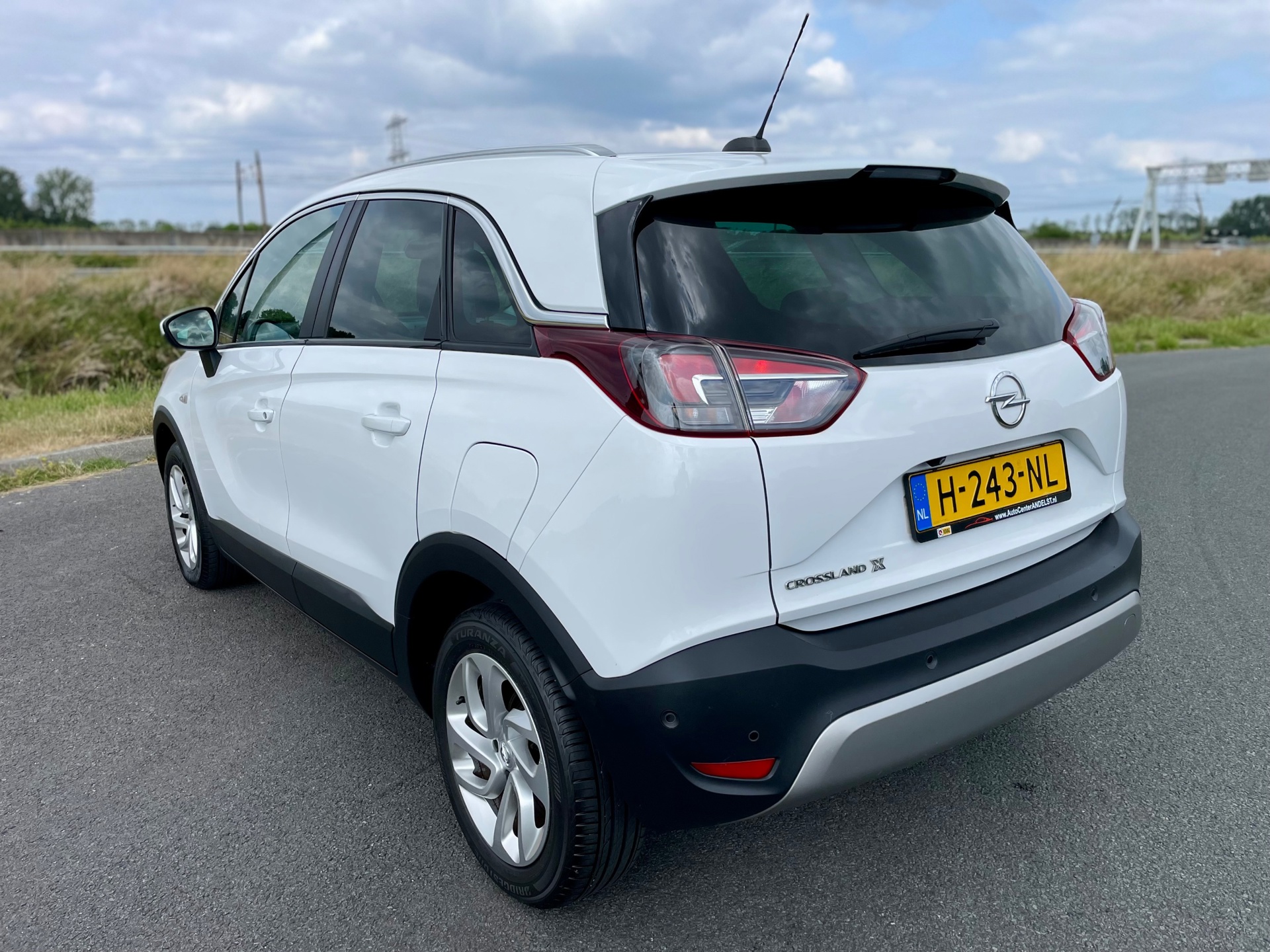 Foto van Opel Crossland X
