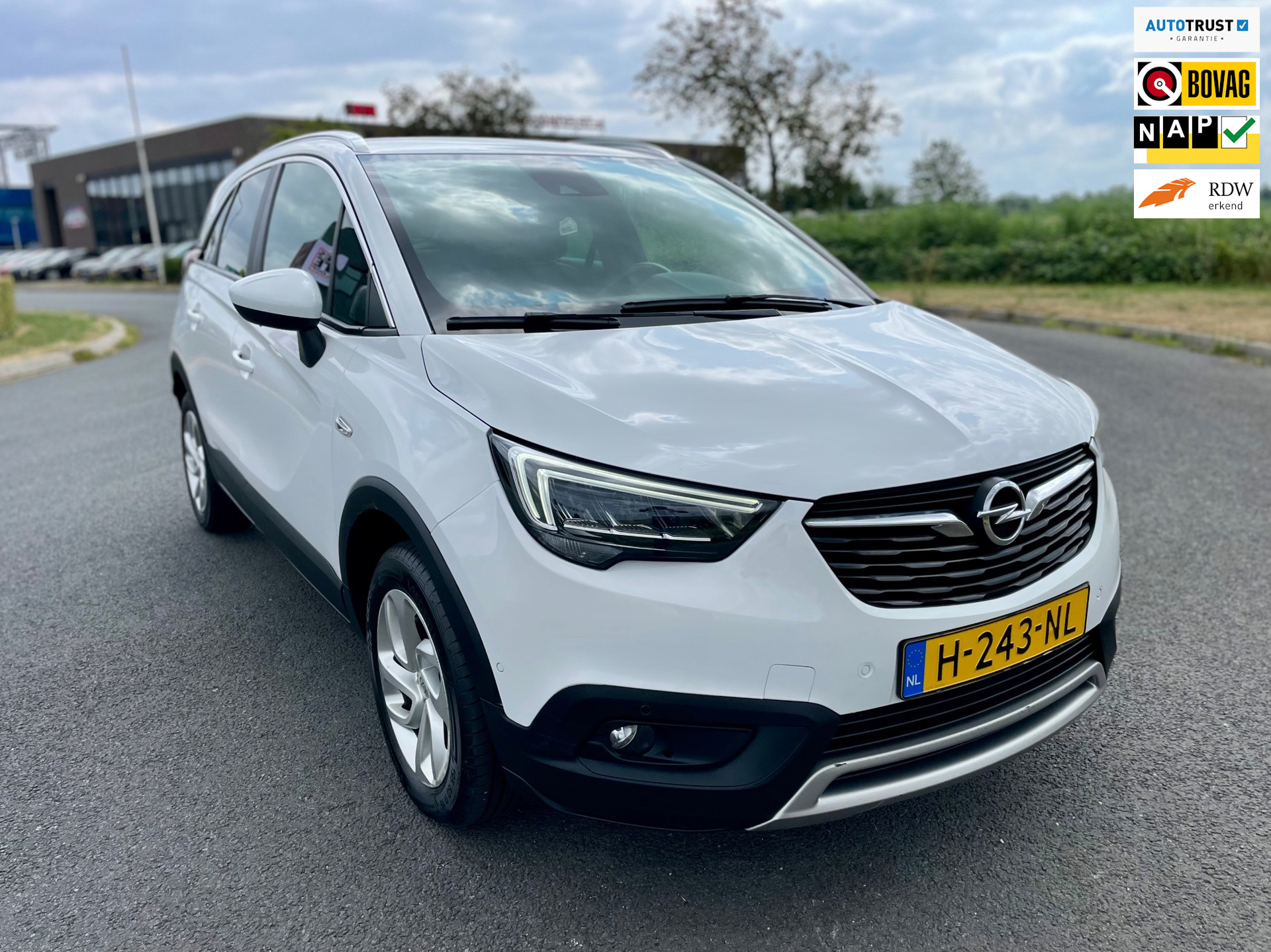 Opel Crossland X 1.2 Turbo Innovation, Cam, Cruise, Navi, Lmv, Keyless, Carplay, Geen import, Nap, Volledig oh! 2020 - voorkant