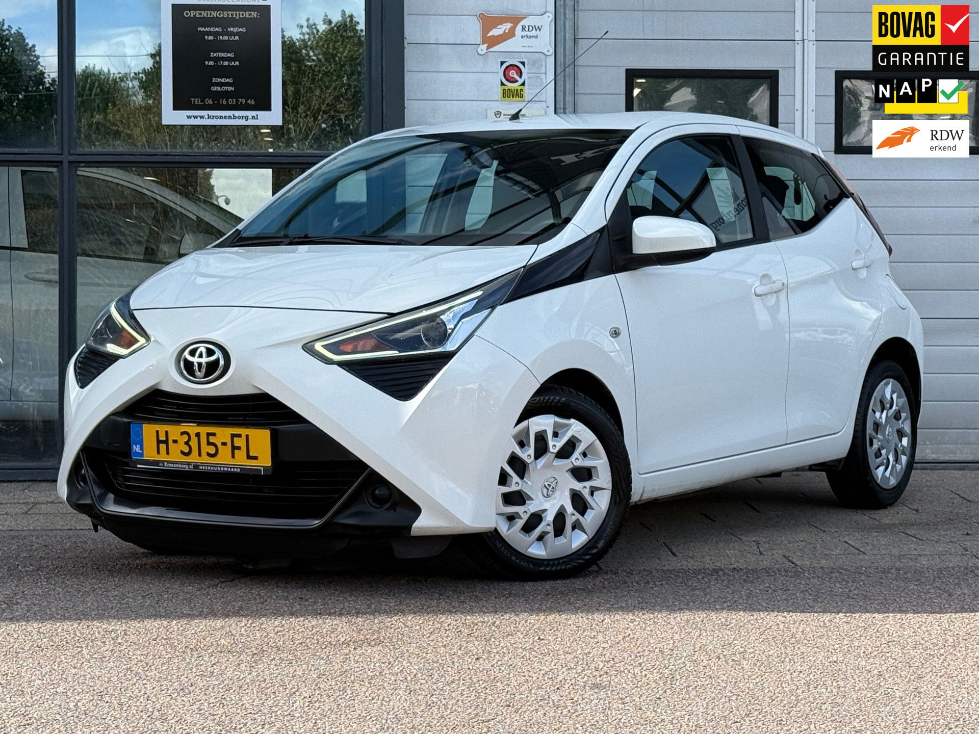 Toyota Aygo 1.0 VVT-i x-play 2020 - voorkant