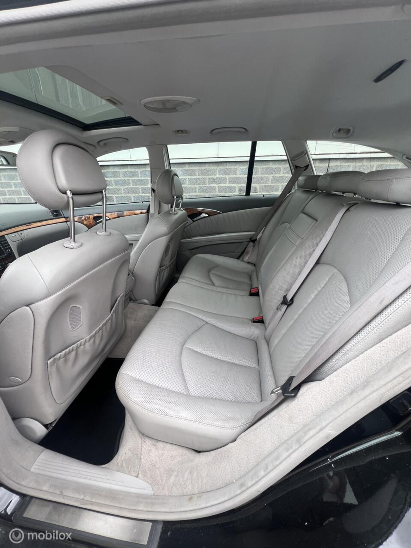 Foto van Mercedes-Benz E 320