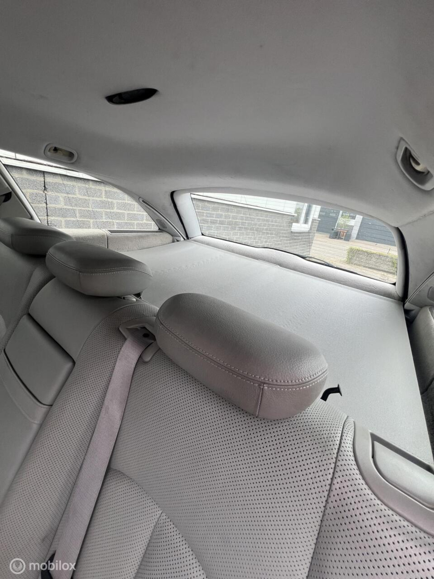 Foto van Mercedes-Benz E 320