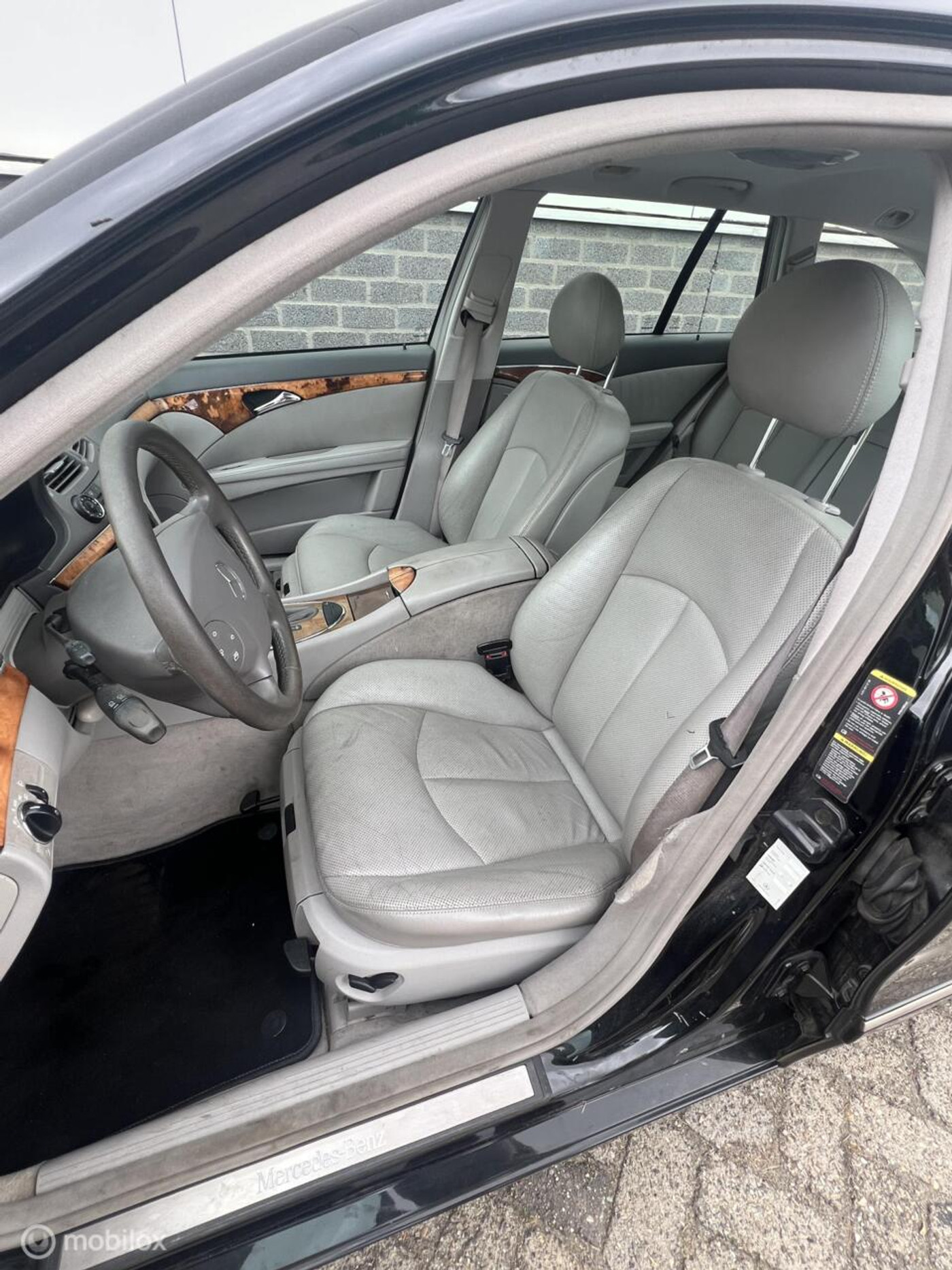 Foto van Mercedes-Benz E 320
