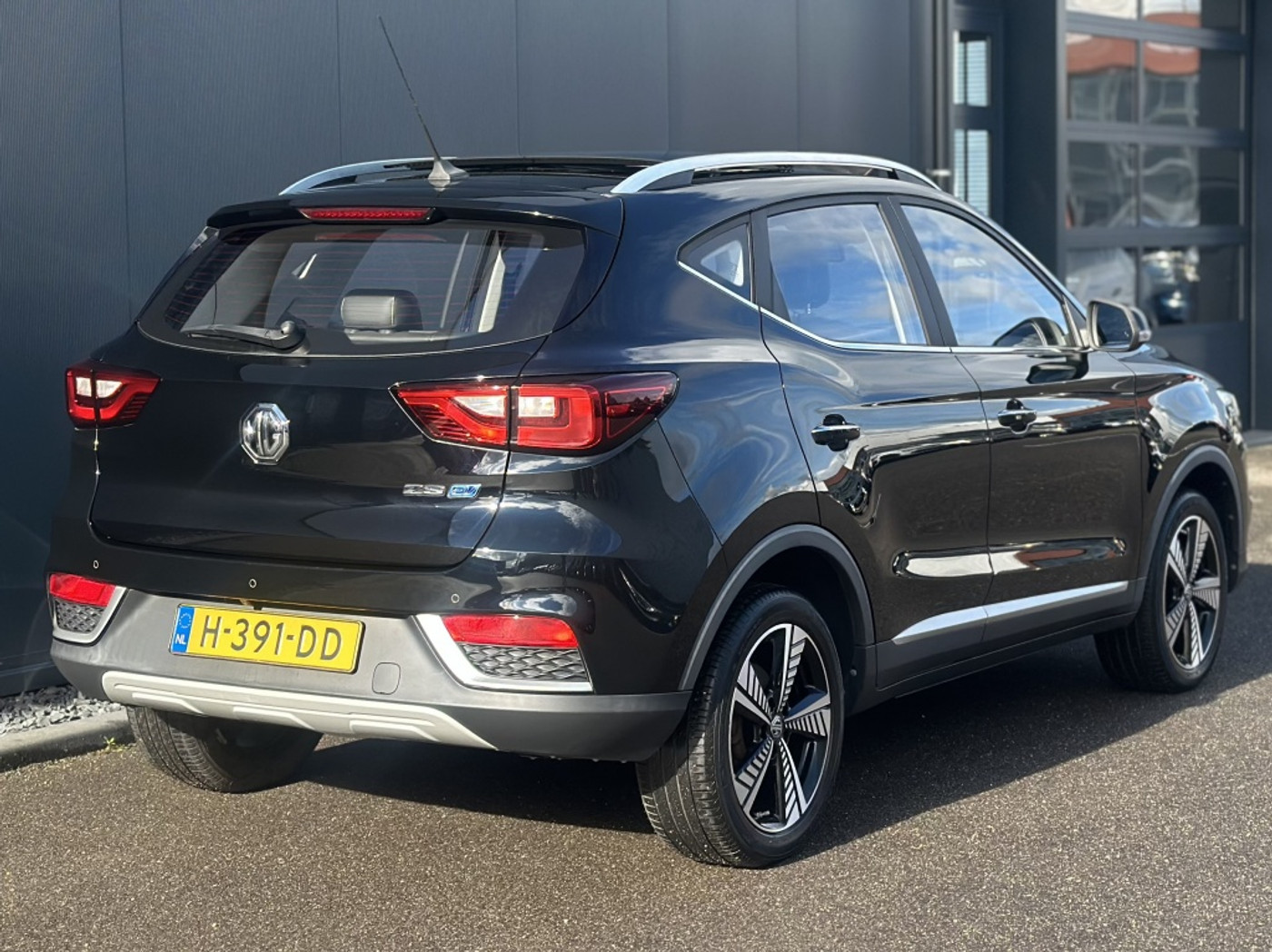 Foto van MG MG ZS Ev