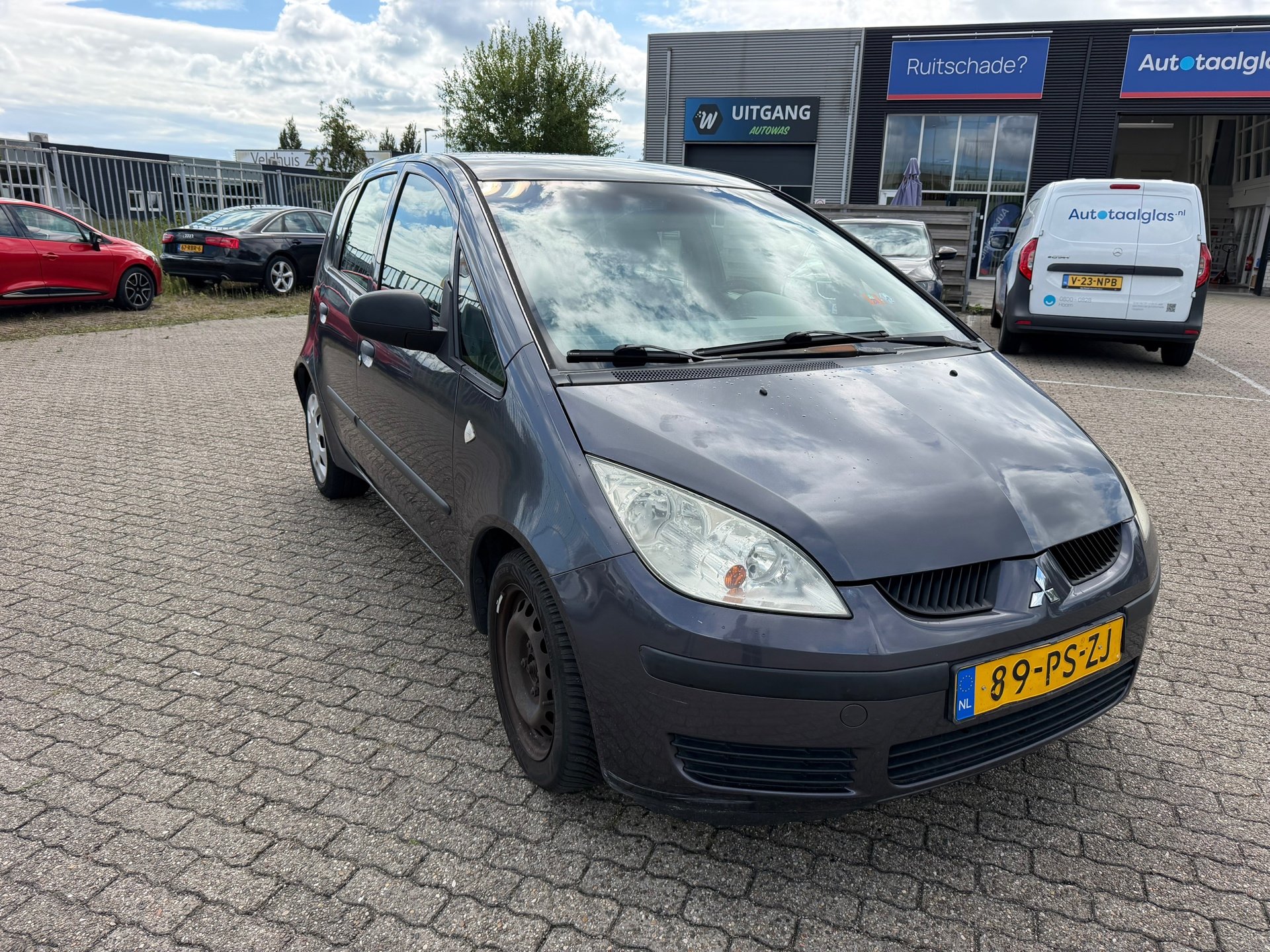 Foto van Mitsubishi Mitsubishi Colt