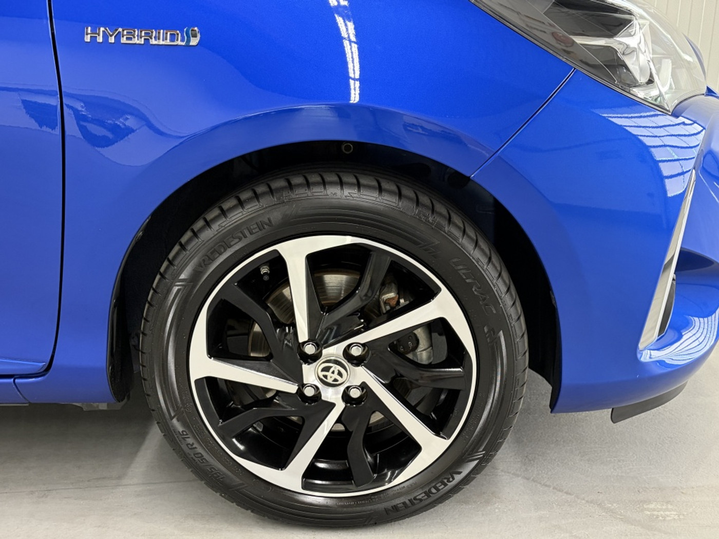 Foto van Toyota Toyota Yaris Hybrid