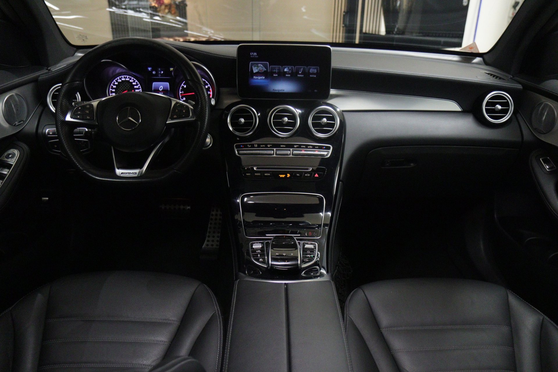 Foto van Mercedes-Benz AMG GLC 43