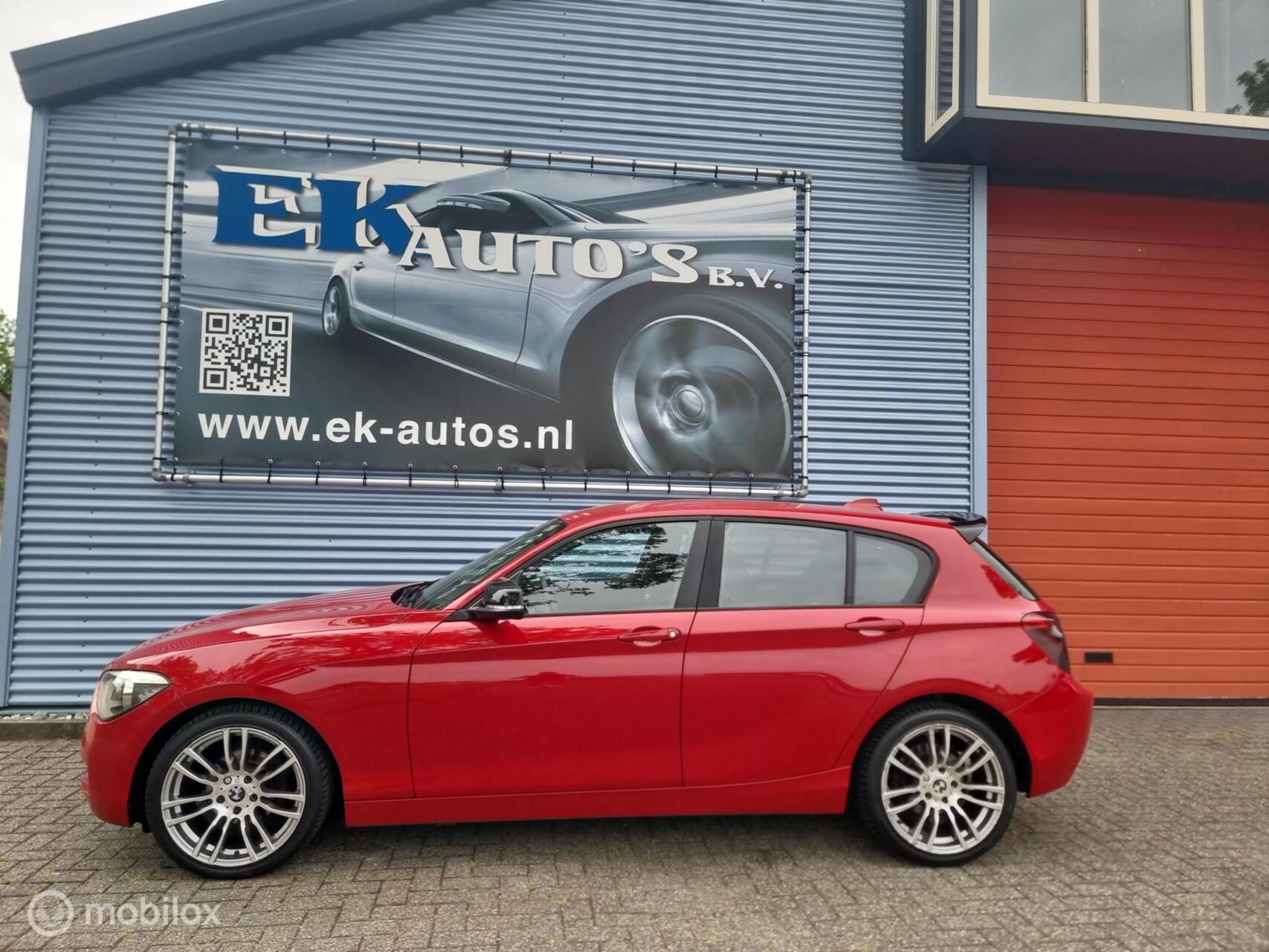 BMW 1er Reihe 116i 5 deurs.  130.000km. 2012 - voorkant
