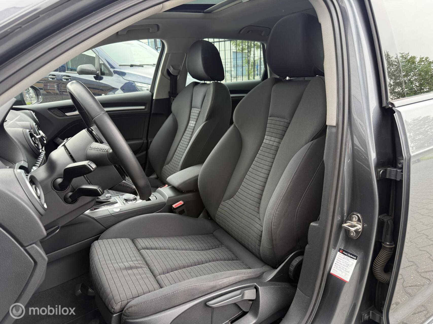 Foto van Audi A3 Sportback E-tron