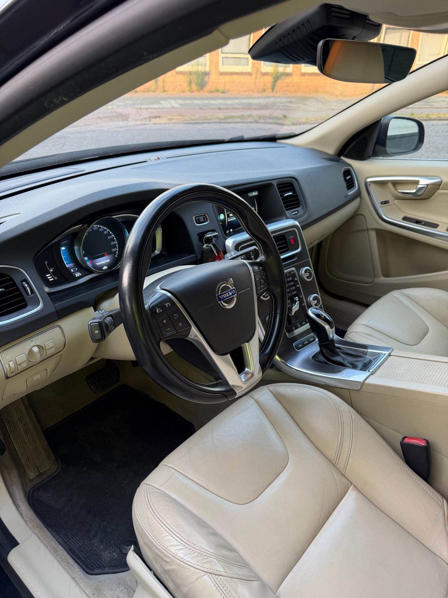 Foto van Volvo V60 Twin Engine