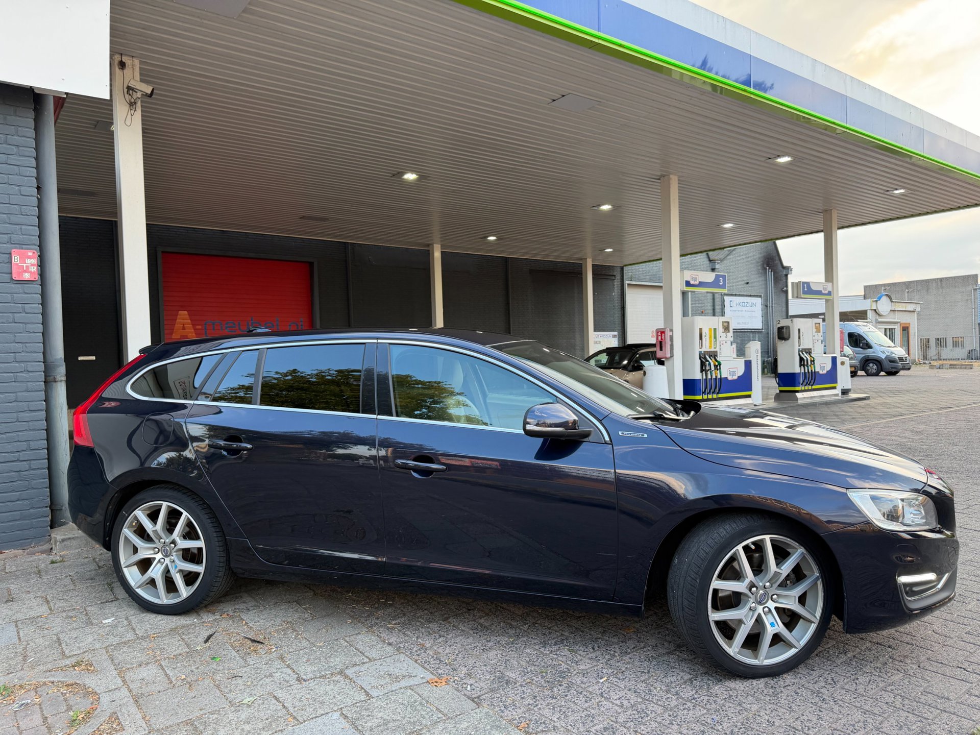 Foto van Volvo V60 Twin Engine
