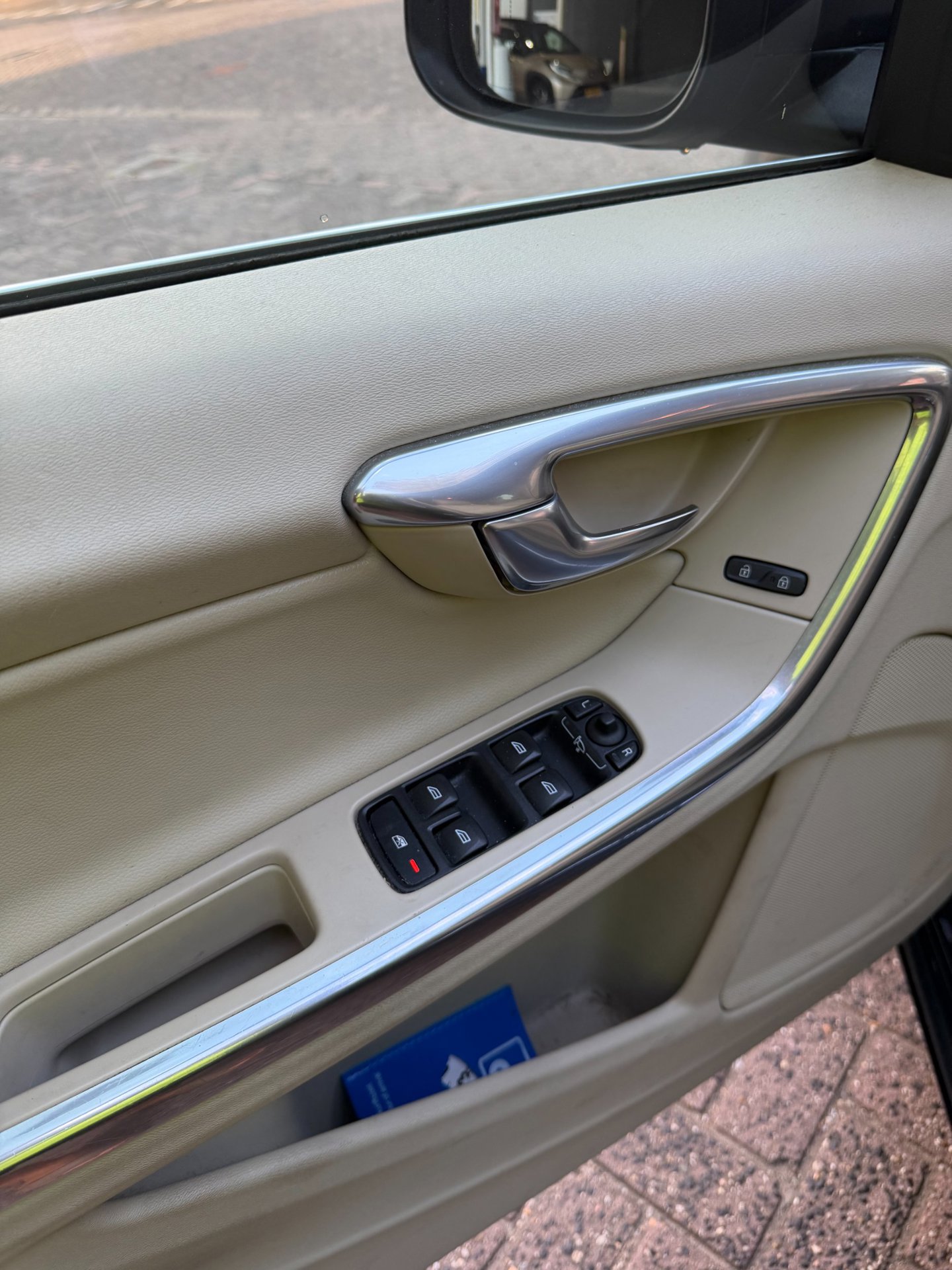 Foto van Volvo V60 Twin Engine