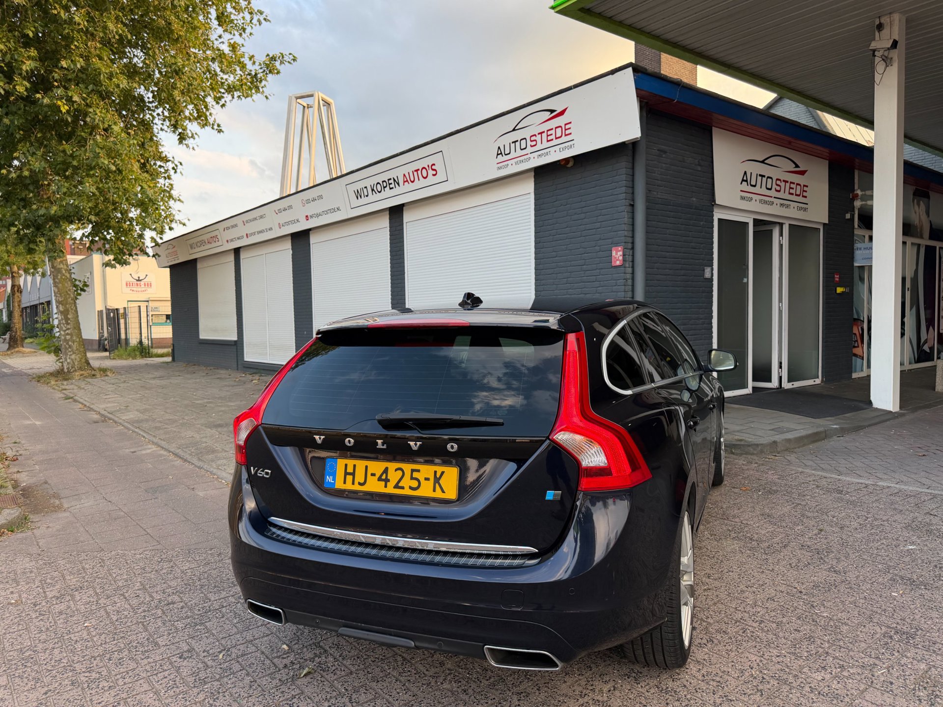 Foto van Volvo V60 Twin Engine