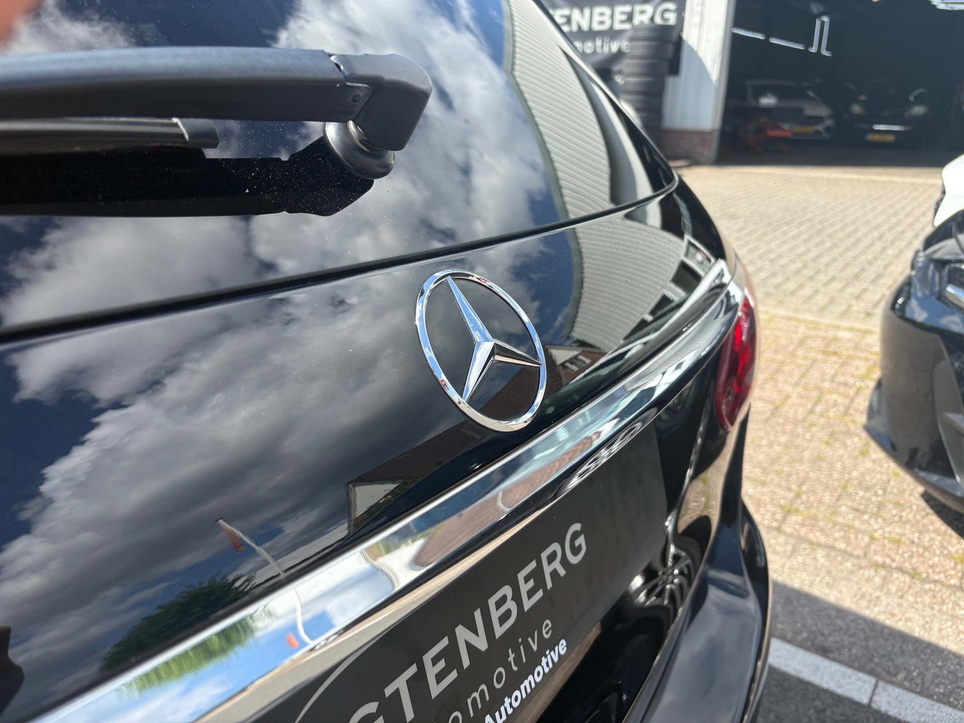 Foto van Mercedes-Benz C 350 E