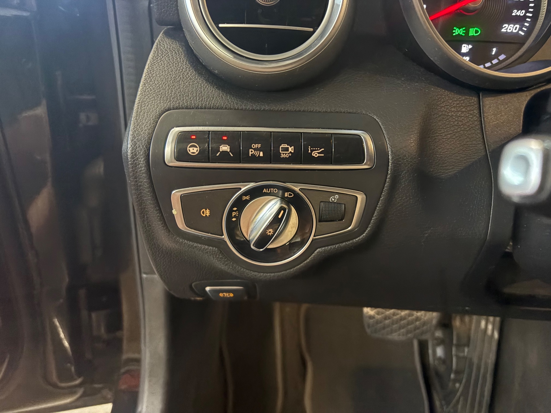 Foto van Mercedes-Benz C 350 E