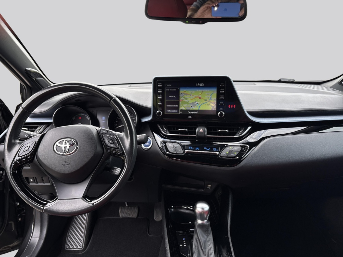Foto van Toyota Toyota C-hr