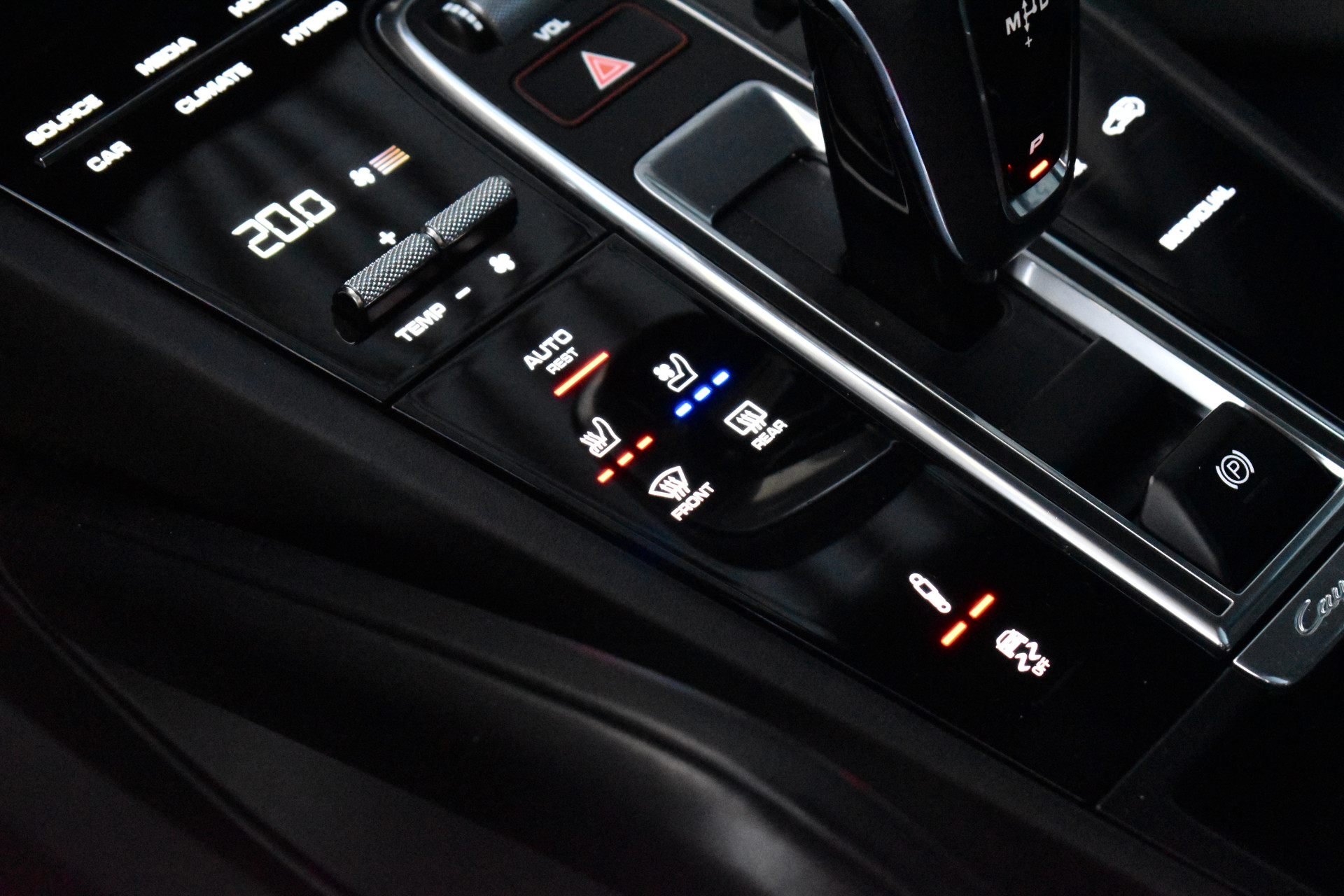 Foto van Porsche Cayenne E-hybrid