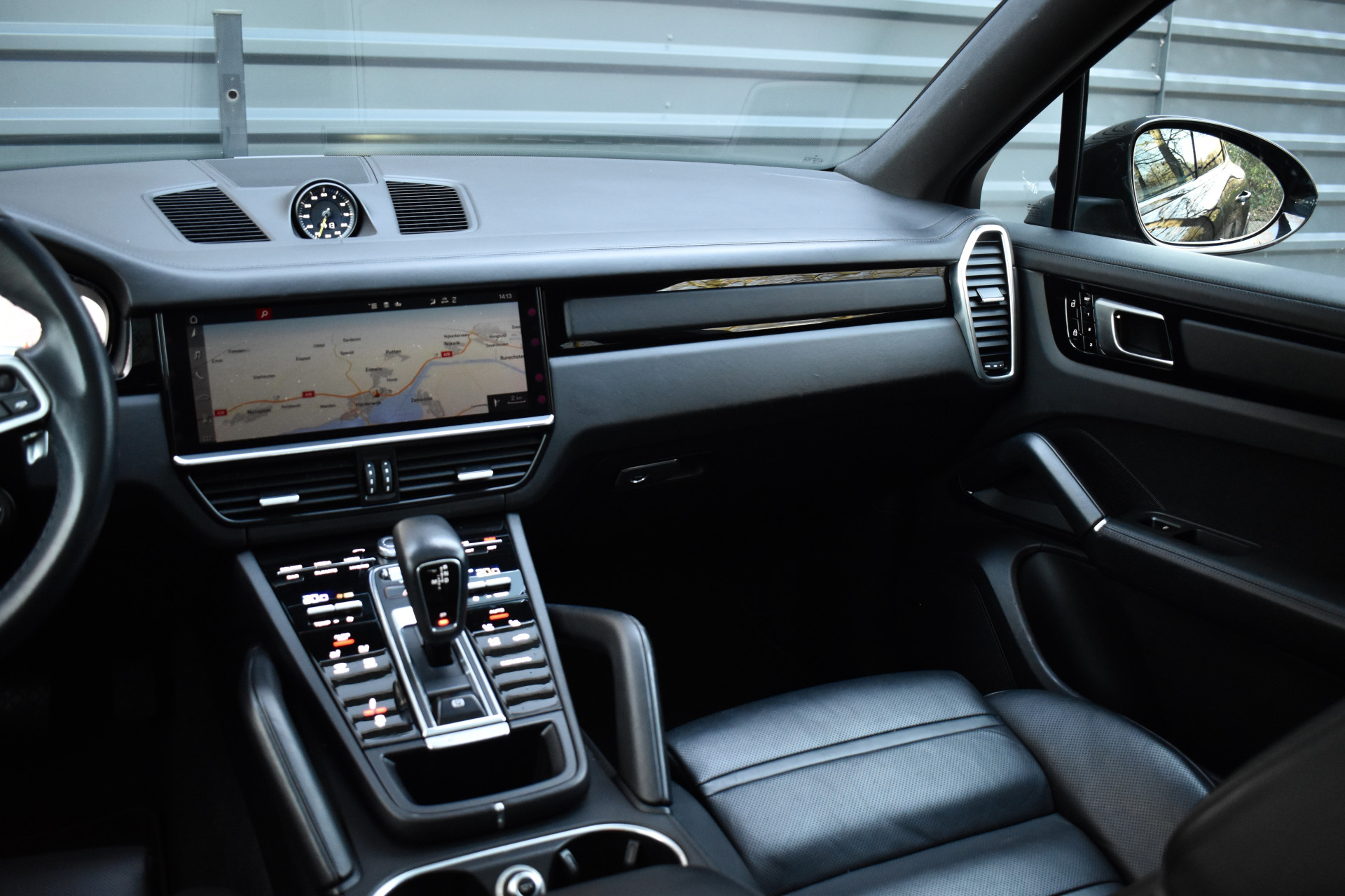 Foto van Porsche Cayenne E-hybrid