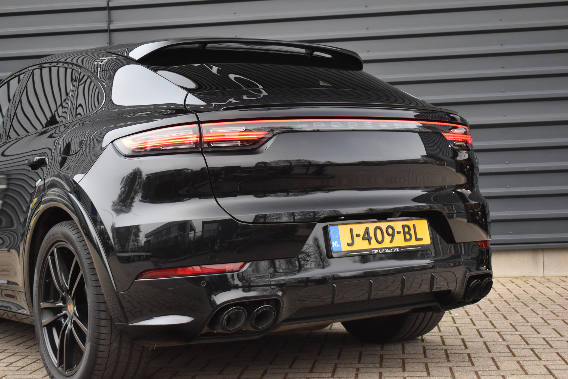 Foto van Porsche Cayenne E-hybrid