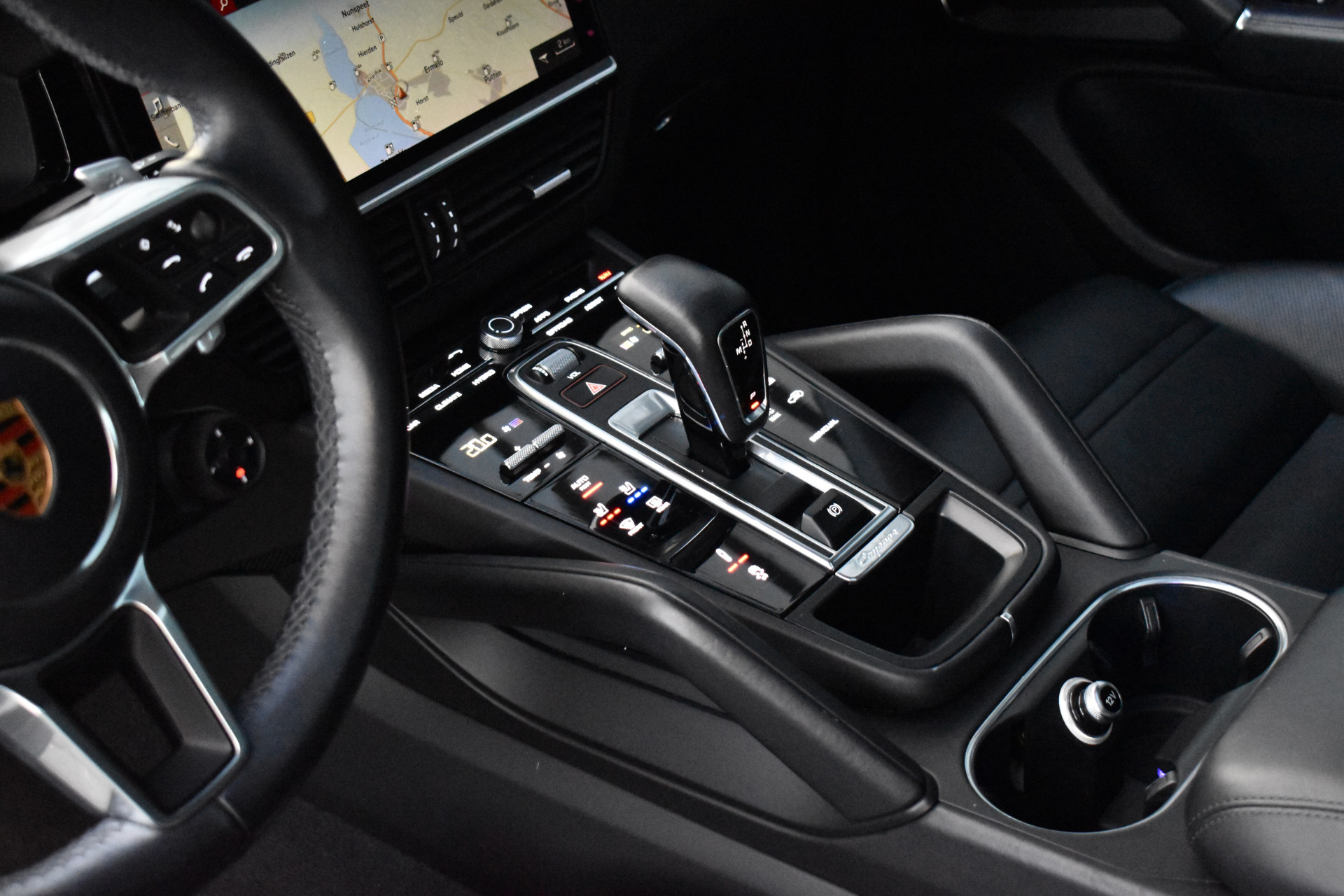 Foto van Porsche Cayenne E-hybrid