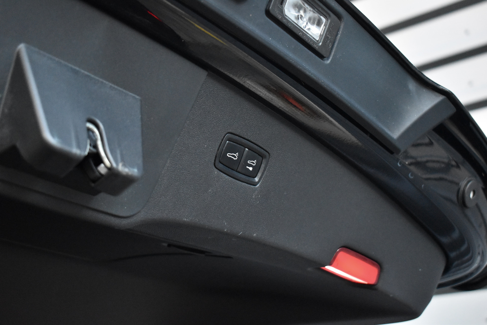 Foto van Porsche Cayenne E-hybrid