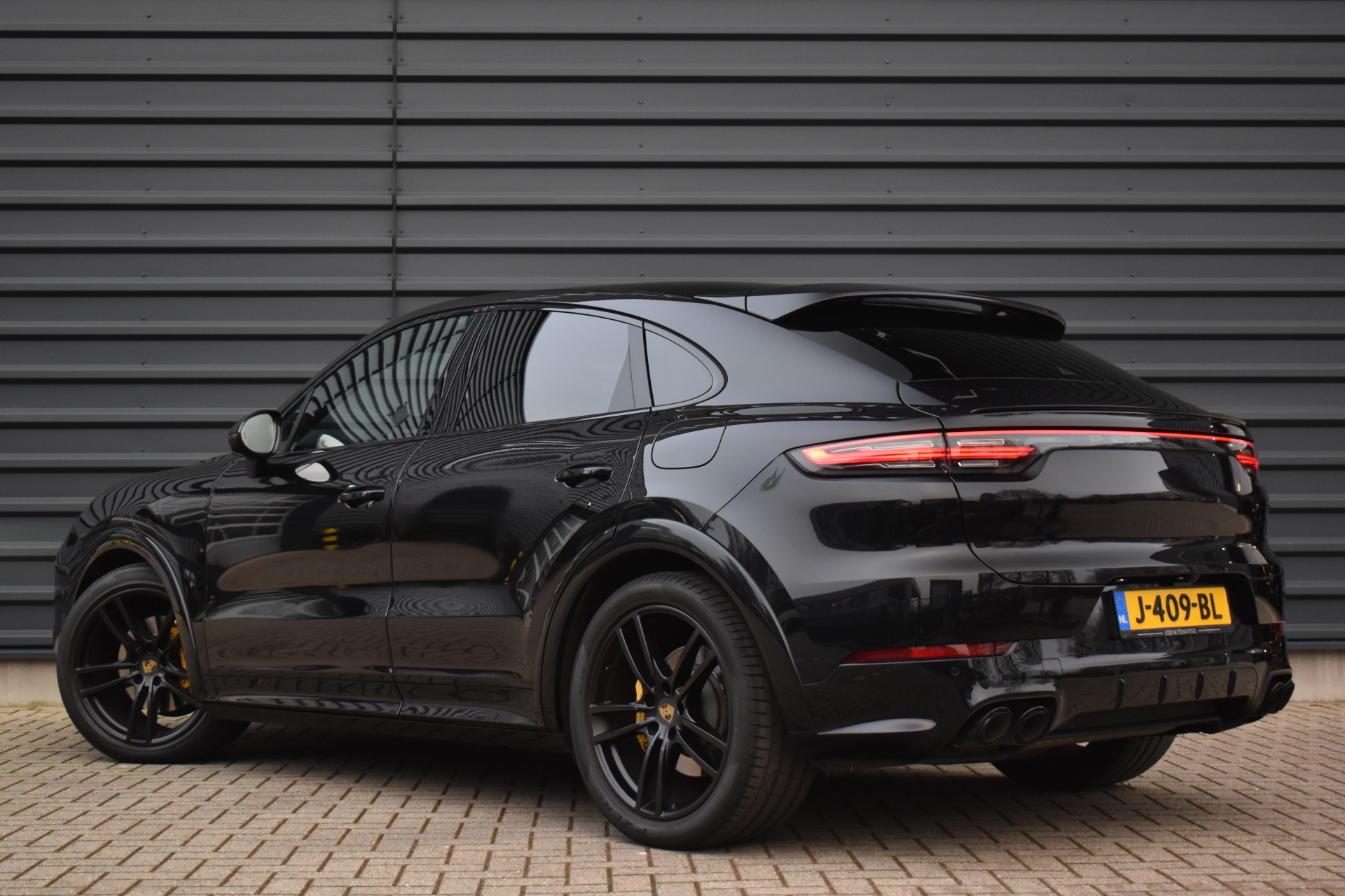 Foto van Porsche Cayenne E-hybrid
